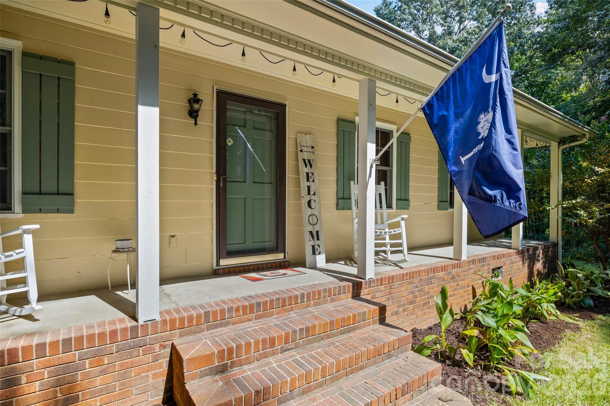 6764 Laney Road — Lancaster