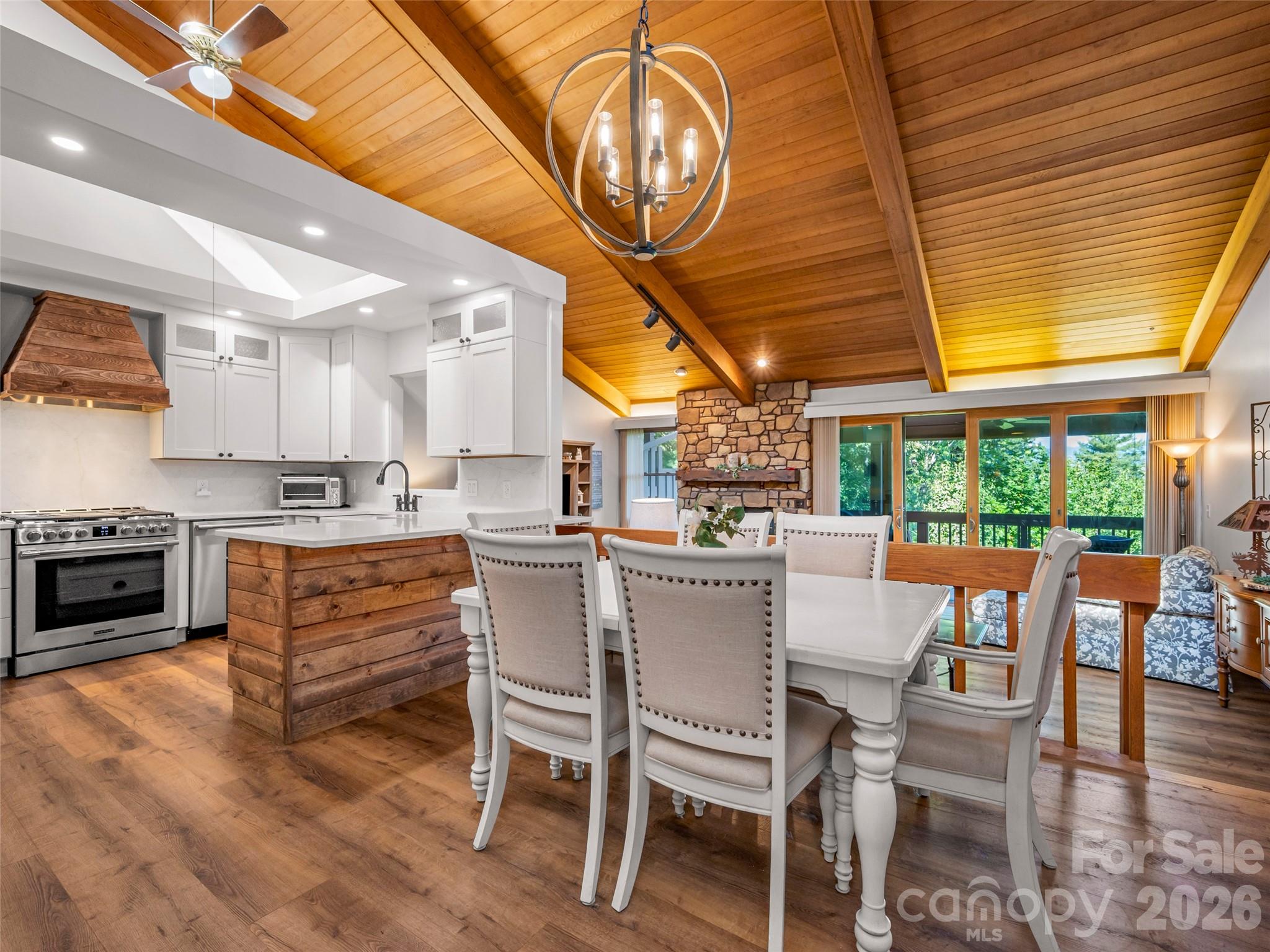 58 Timbertop Lane — Etowah