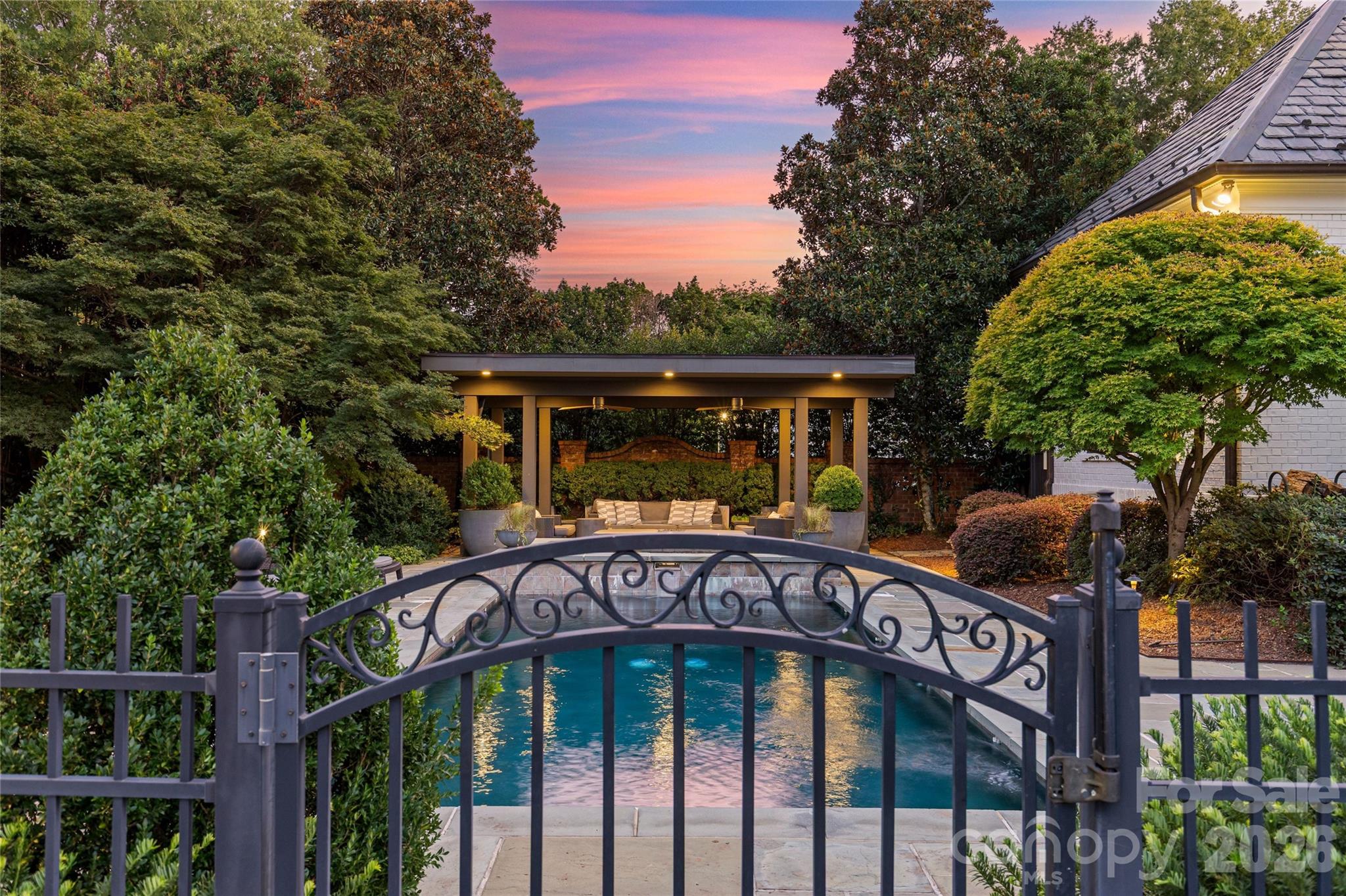 727 Colville Road — Charlotte