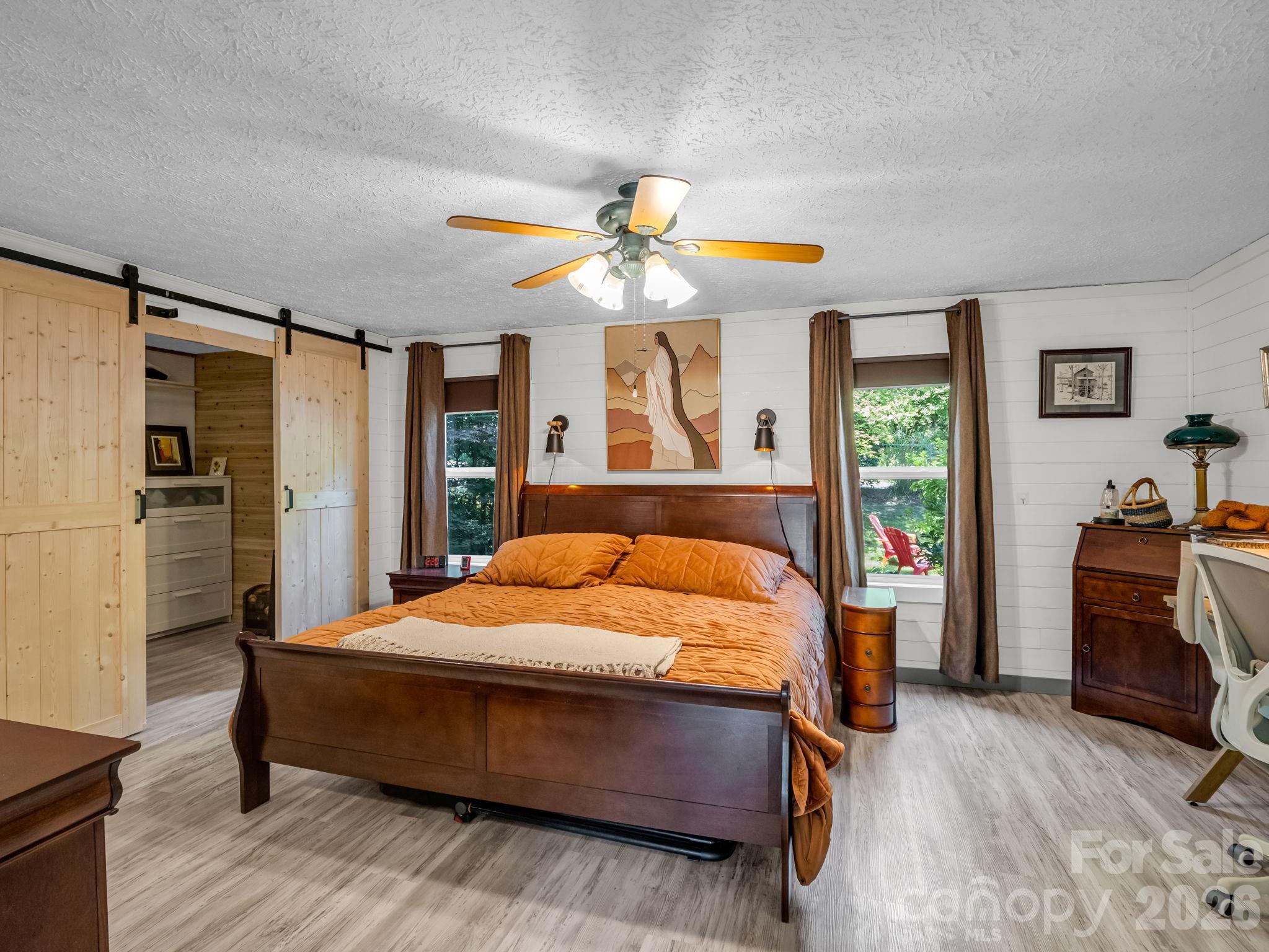 14 Old Possum Holler Road — Hendersonville