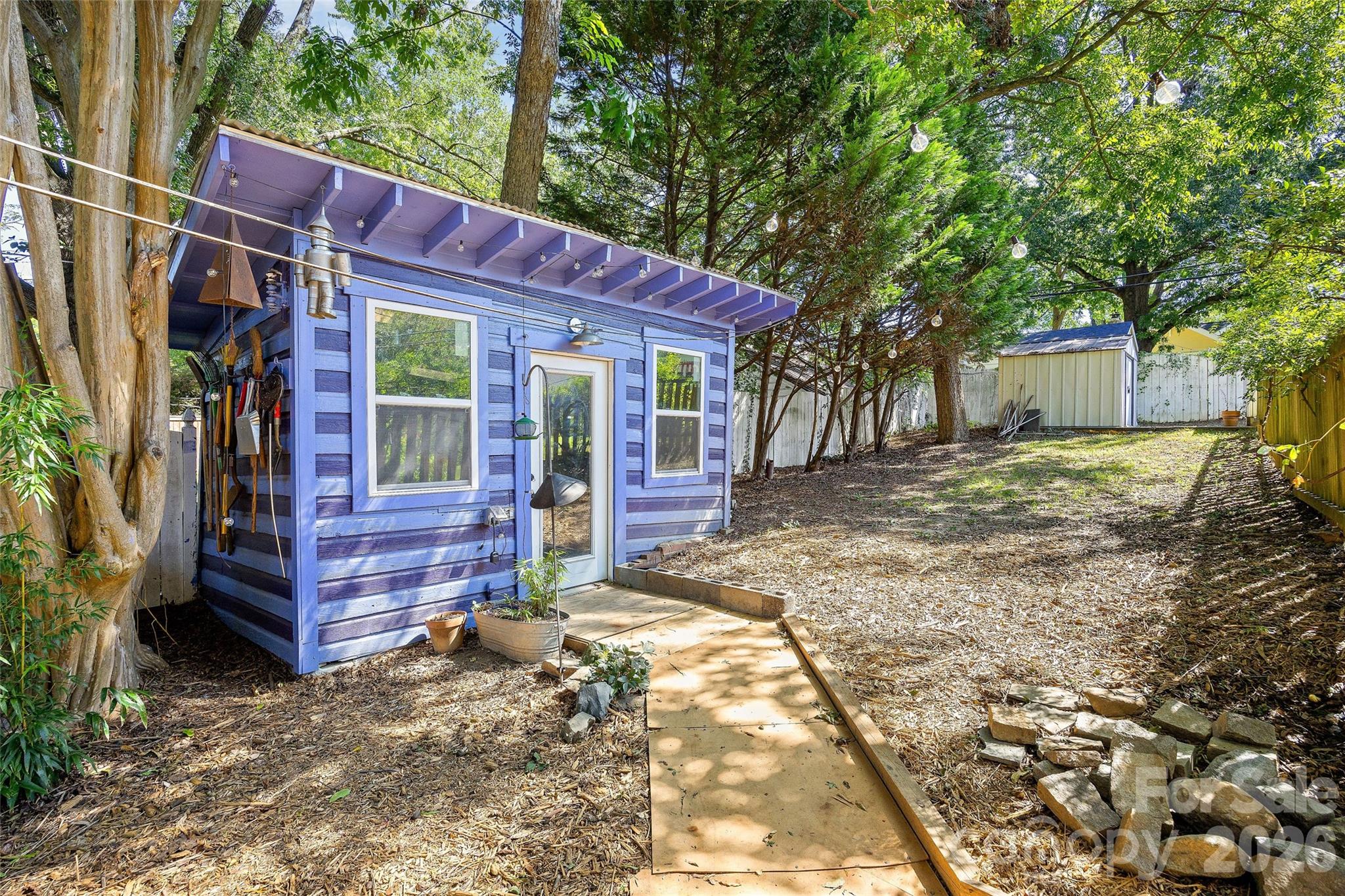 1900 Thomas Avenue — Charlotte