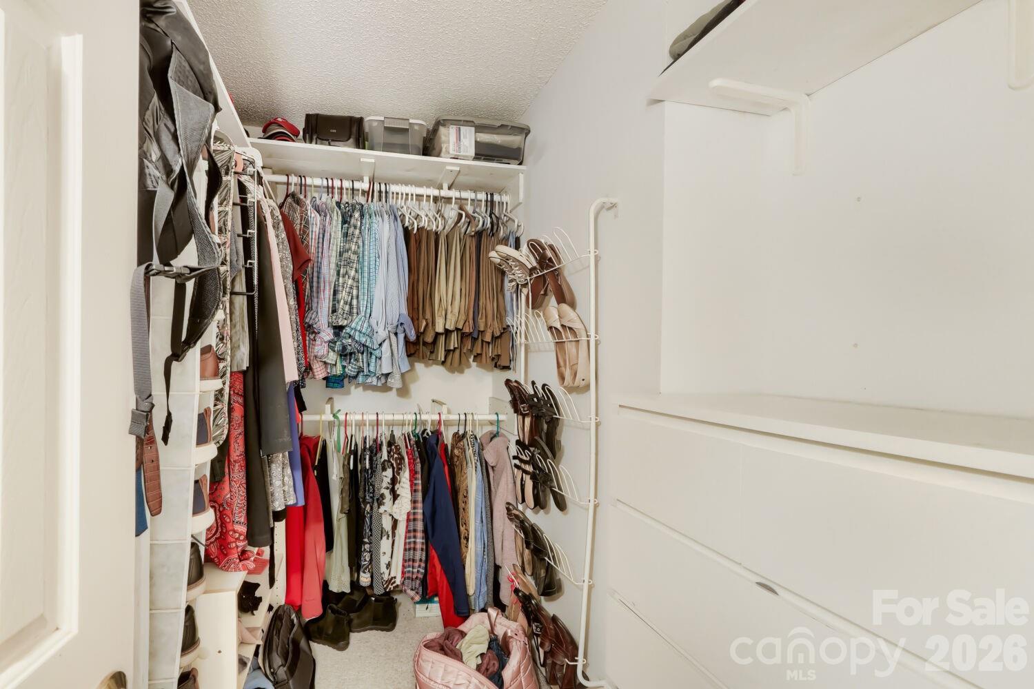 4736 Kirkgard Trail — Charlotte