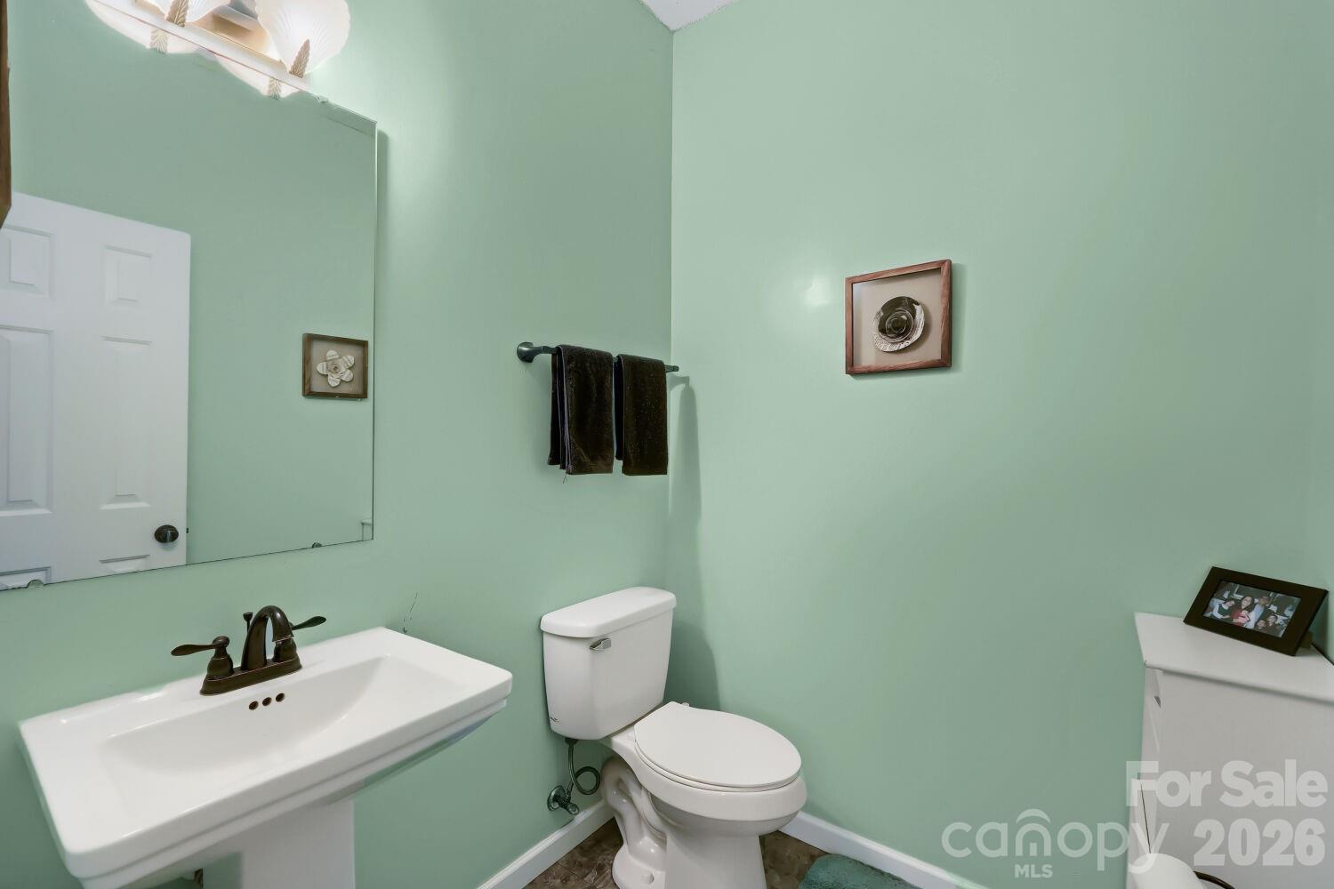 4736 Kirkgard Trail — Charlotte