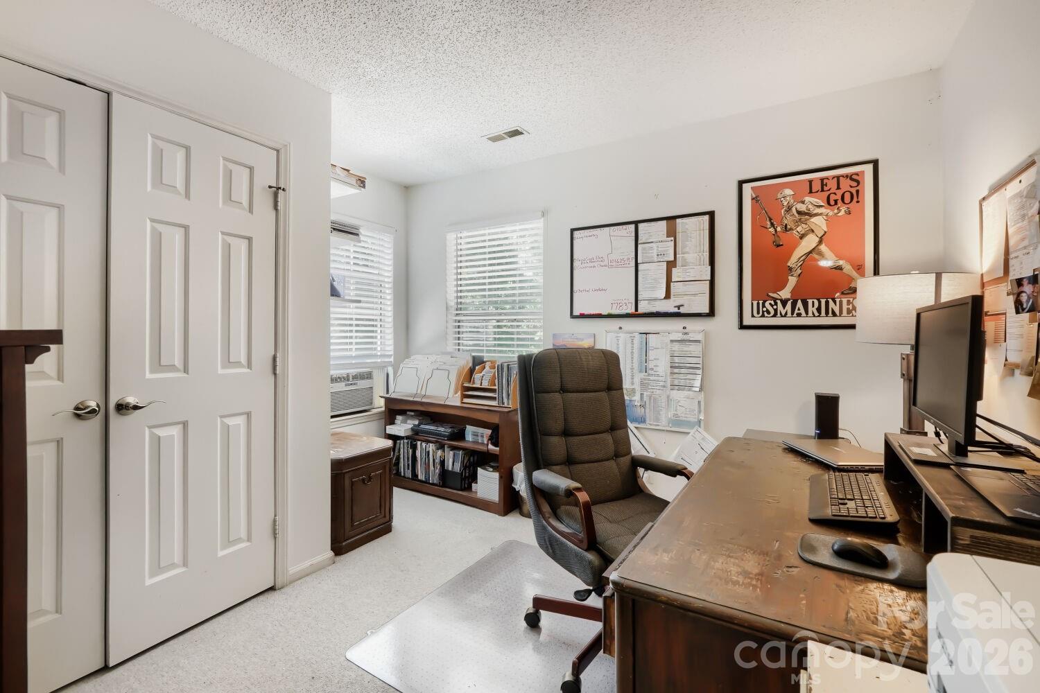 4736 Kirkgard Trail — Charlotte