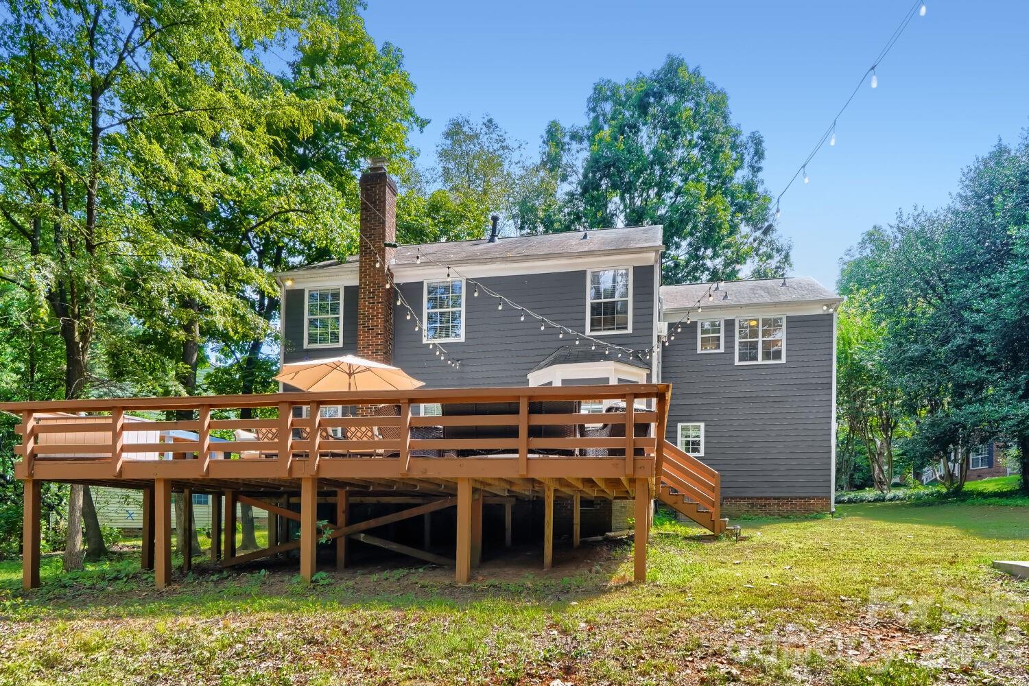 4736 Kirkgard Trail — Charlotte
