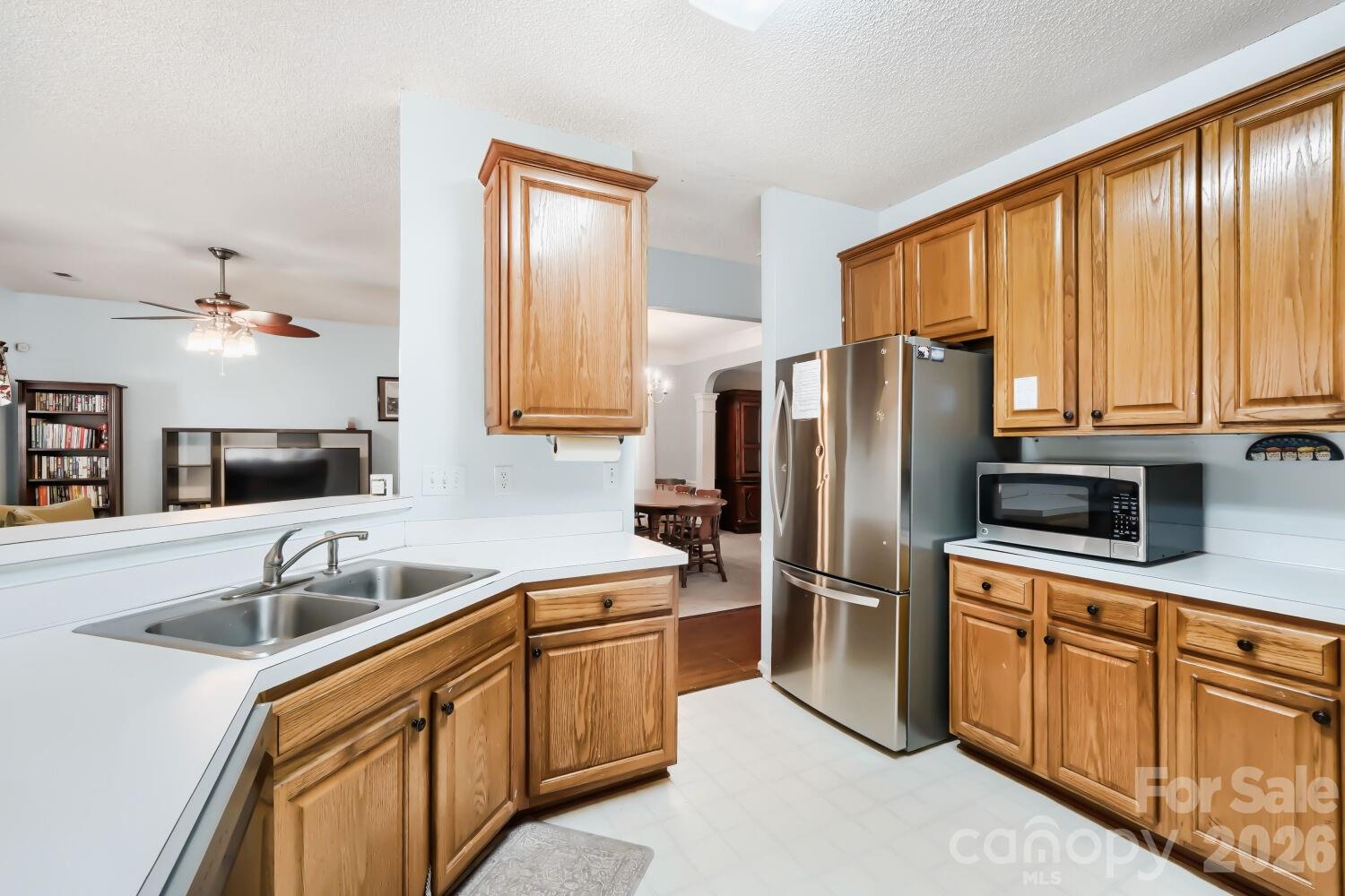 4736 Kirkgard Trail — Charlotte