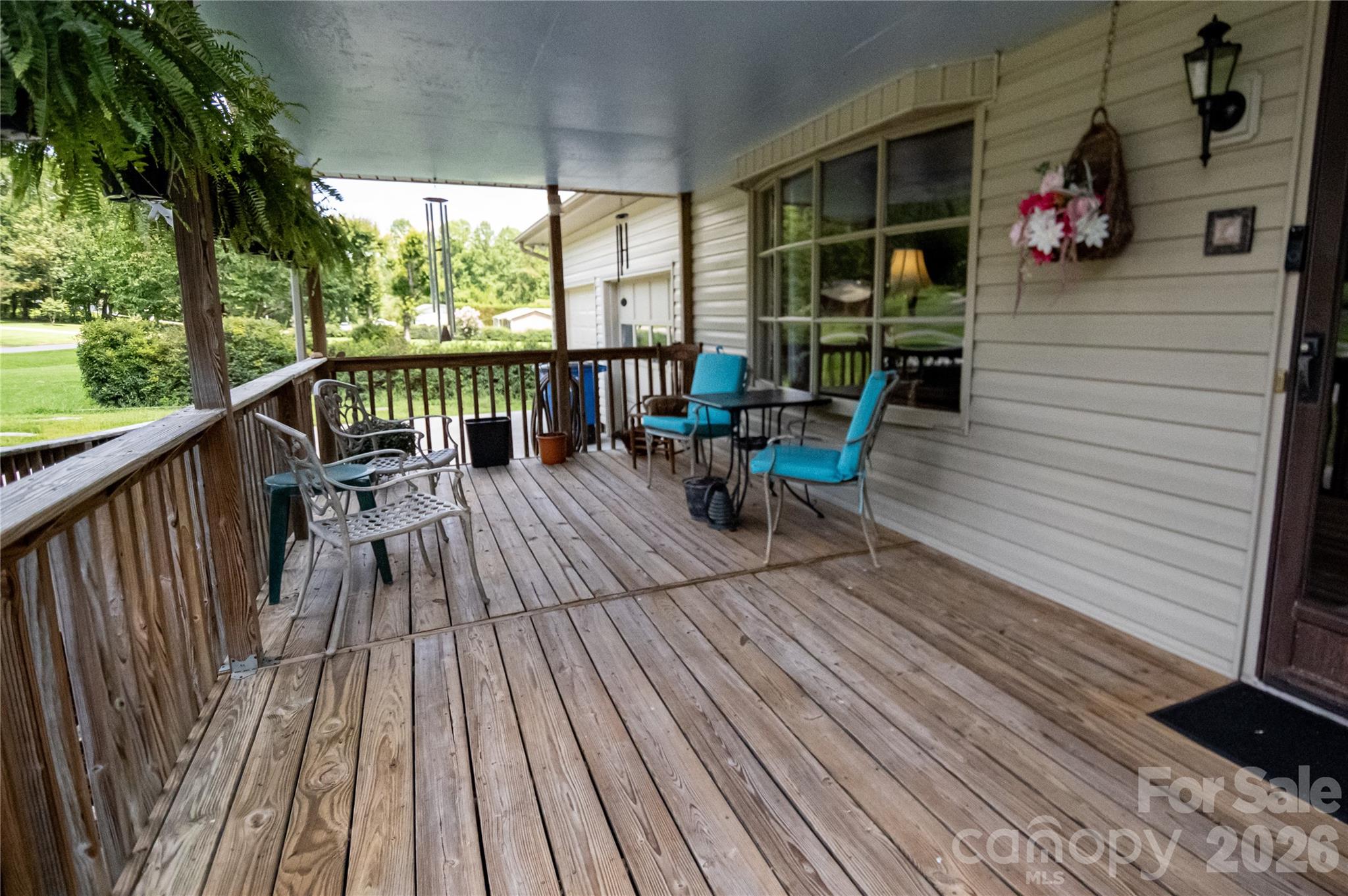 1292 Creekwood Drive — Morganton