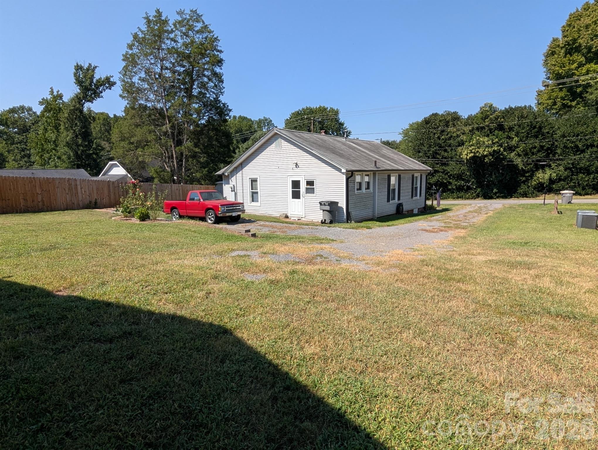 1001 Klondale Avenue — Kannapolis
