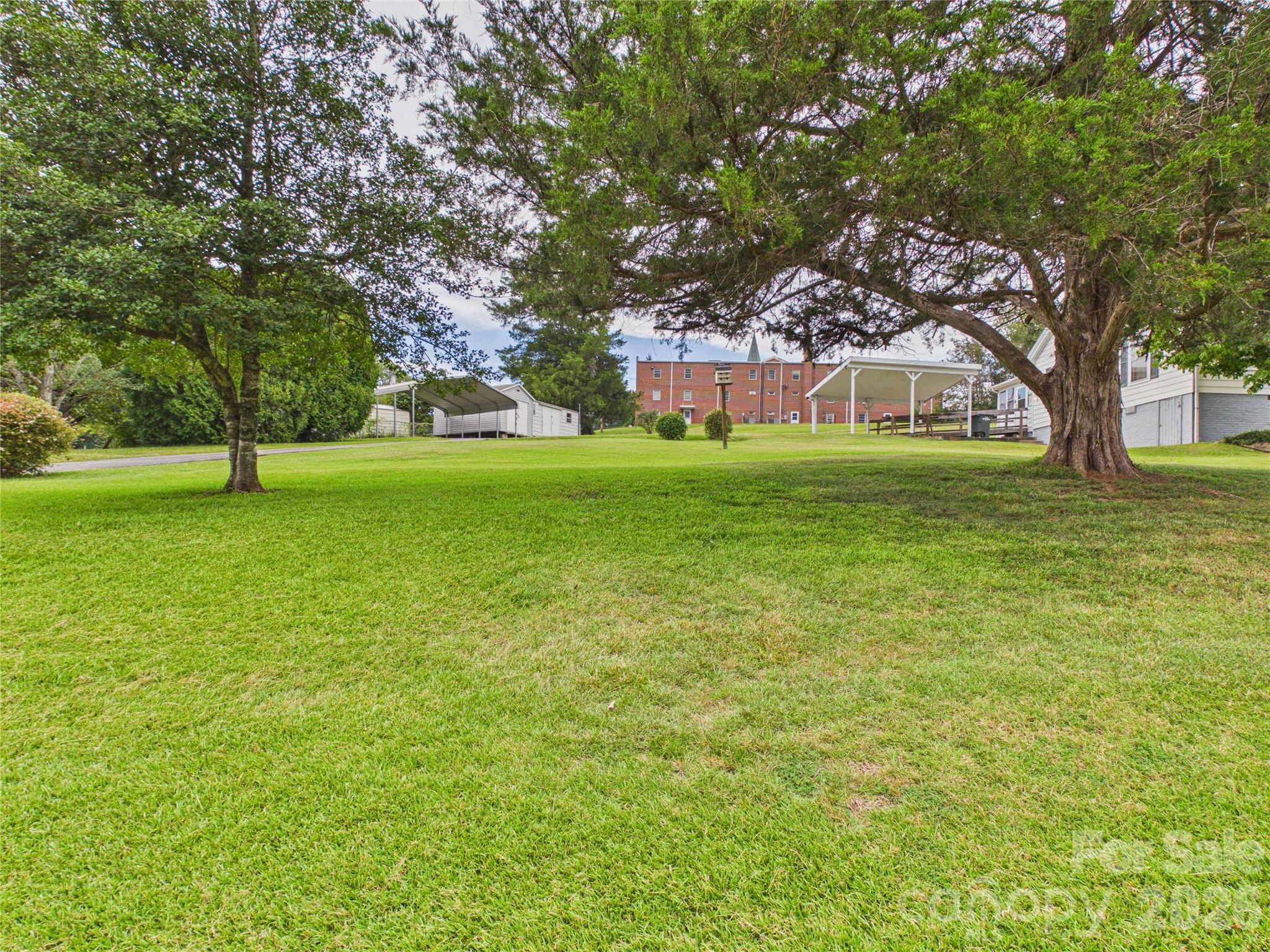 107 Mimosa Avenue — Rhodhiss