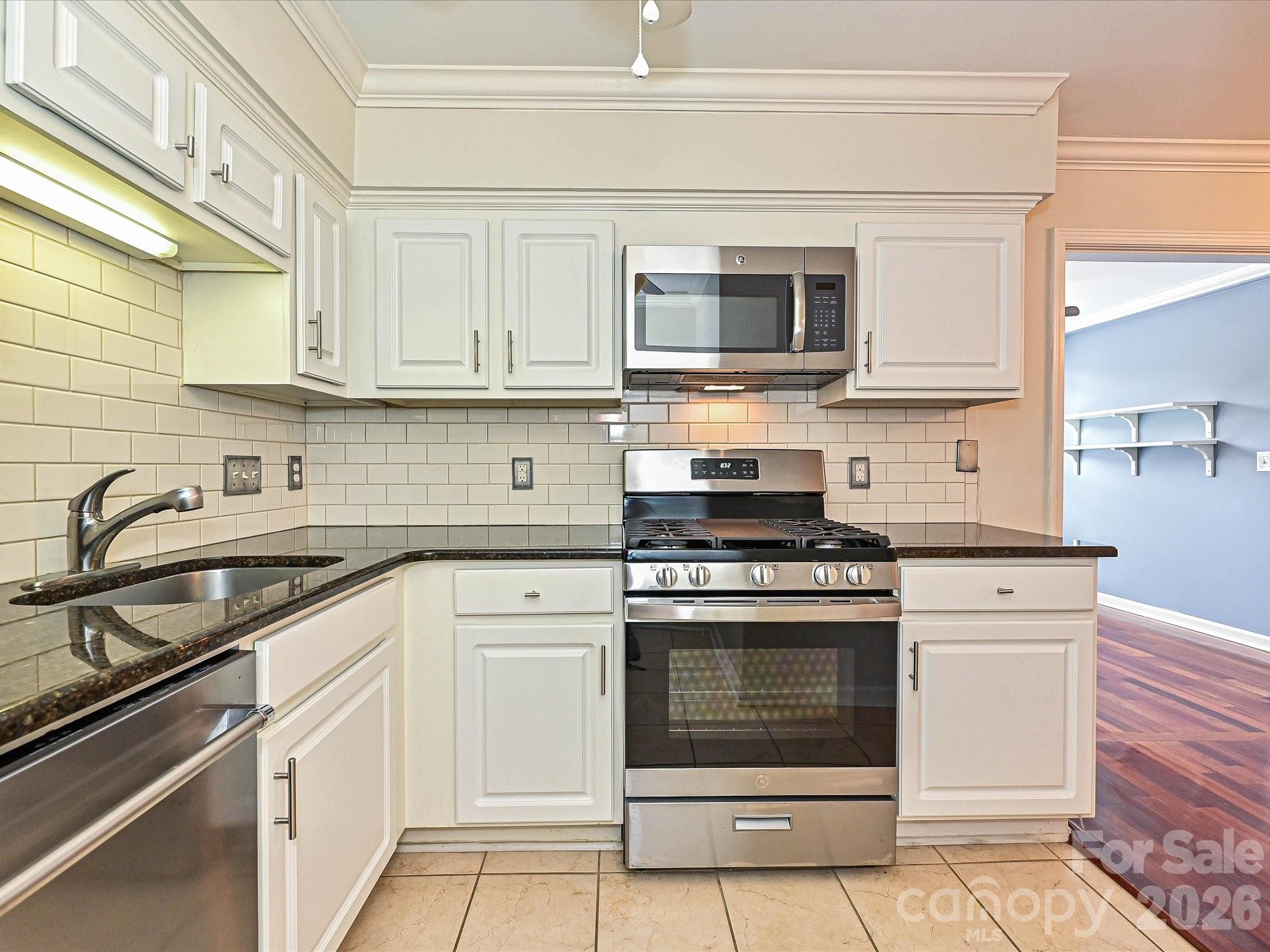 3520 Colony Road #C — Charlotte