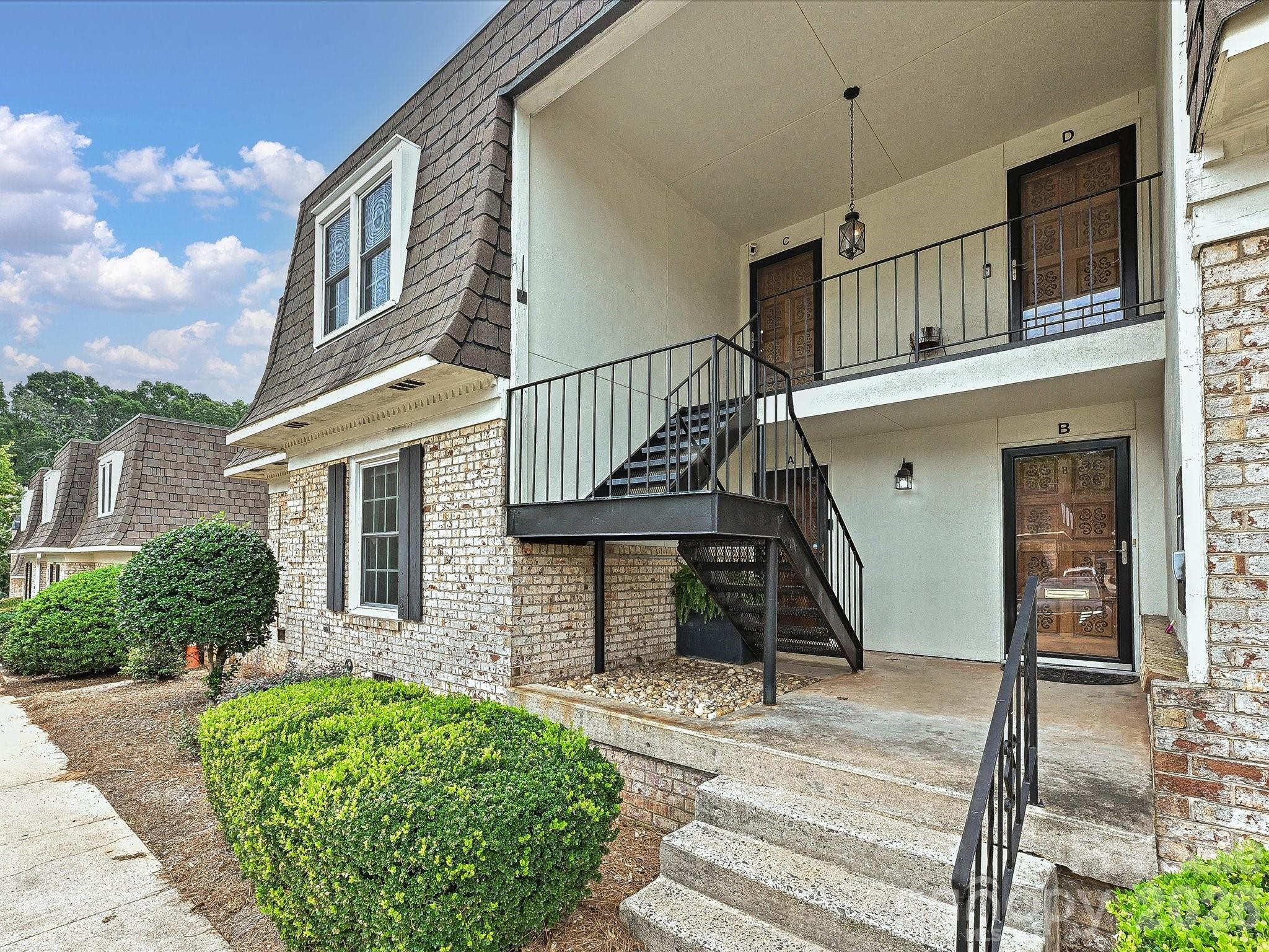 3520 Colony Road #C — Charlotte