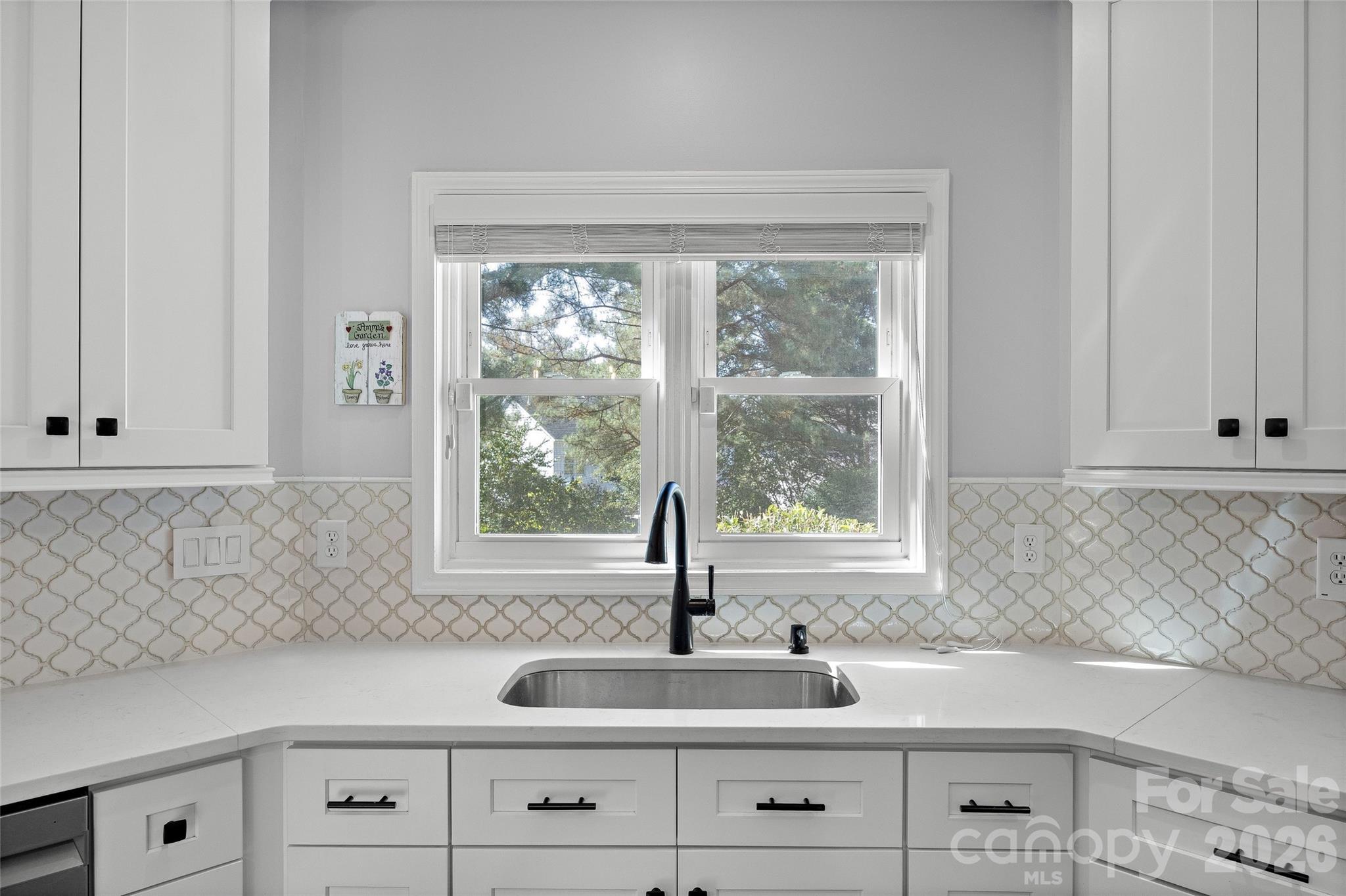 9533 St Barts Lane — Huntersville