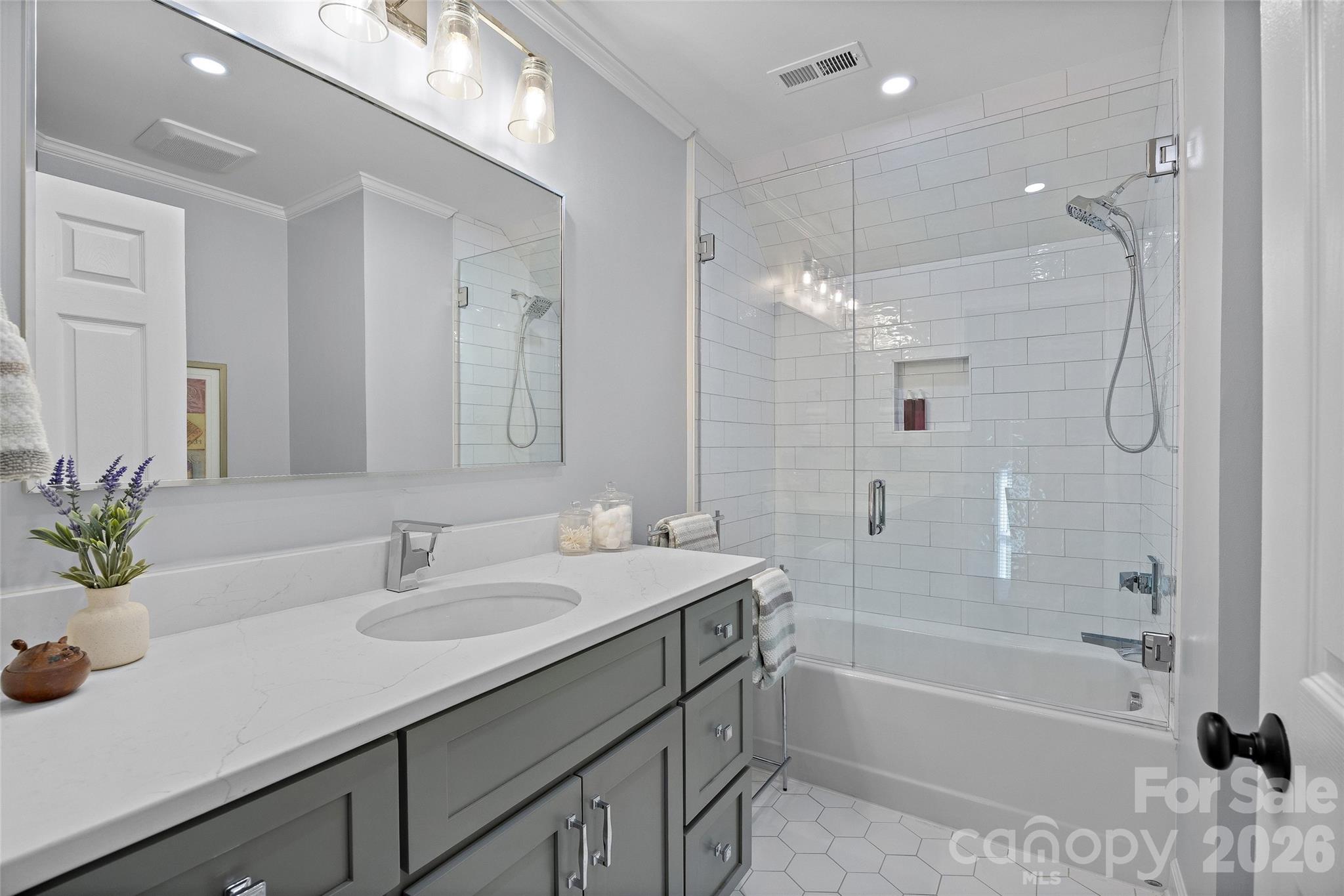 9533 St Barts Lane — Huntersville