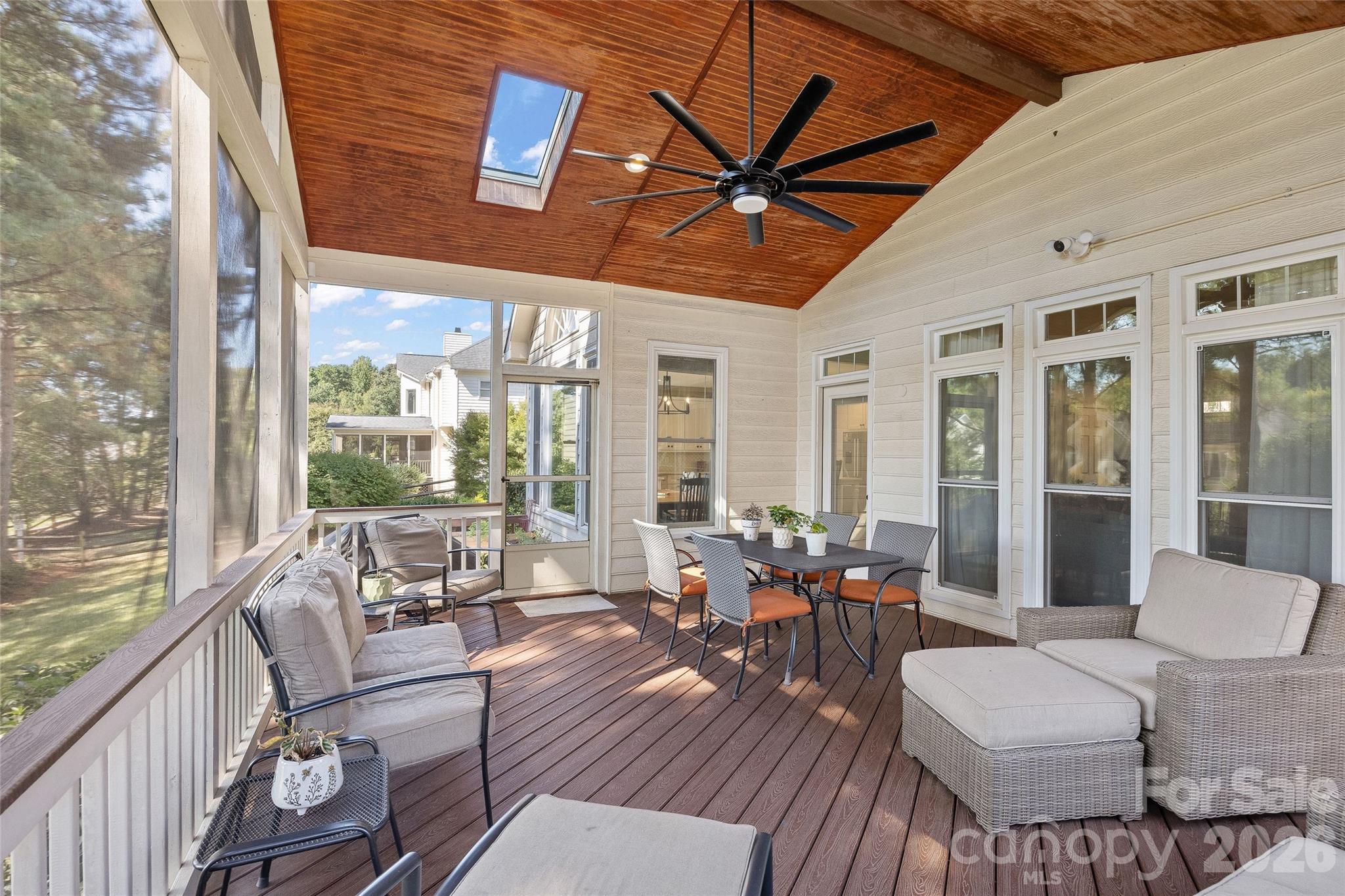 9533 St Barts Lane — Huntersville
