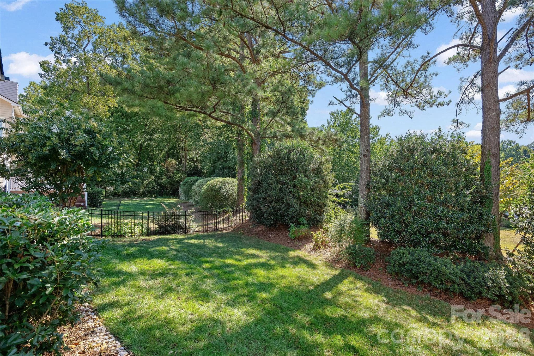 9533 St Barts Lane — Huntersville