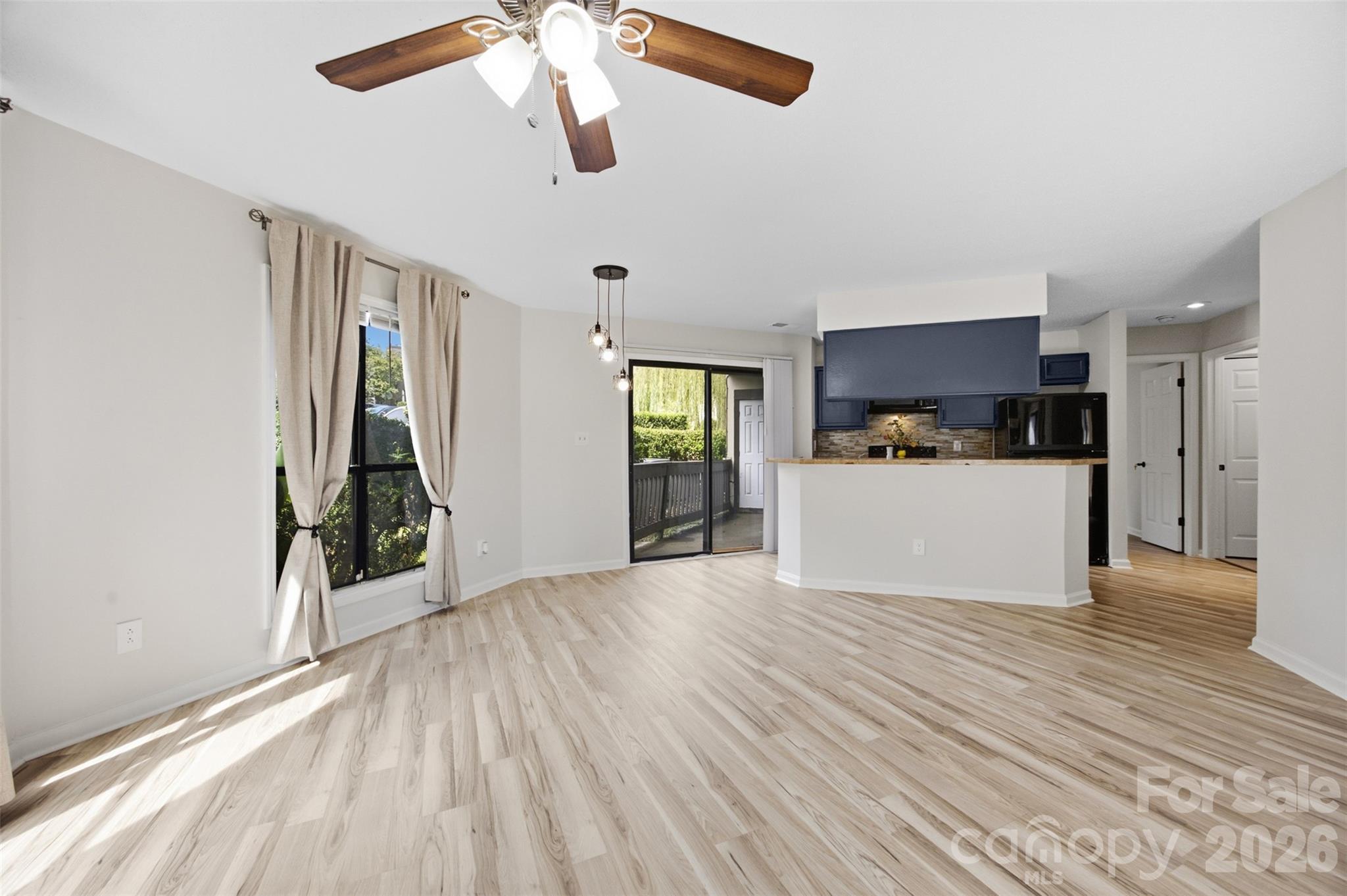 8157 Cedar Glen Drive — Charlotte