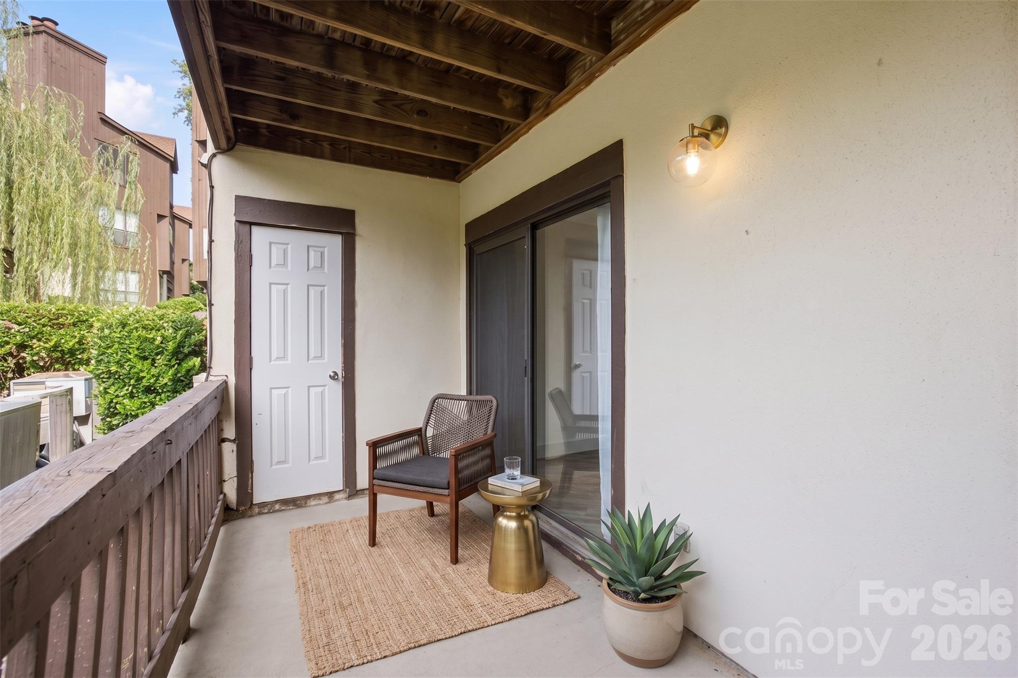8157 Cedar Glen Drive — Charlotte