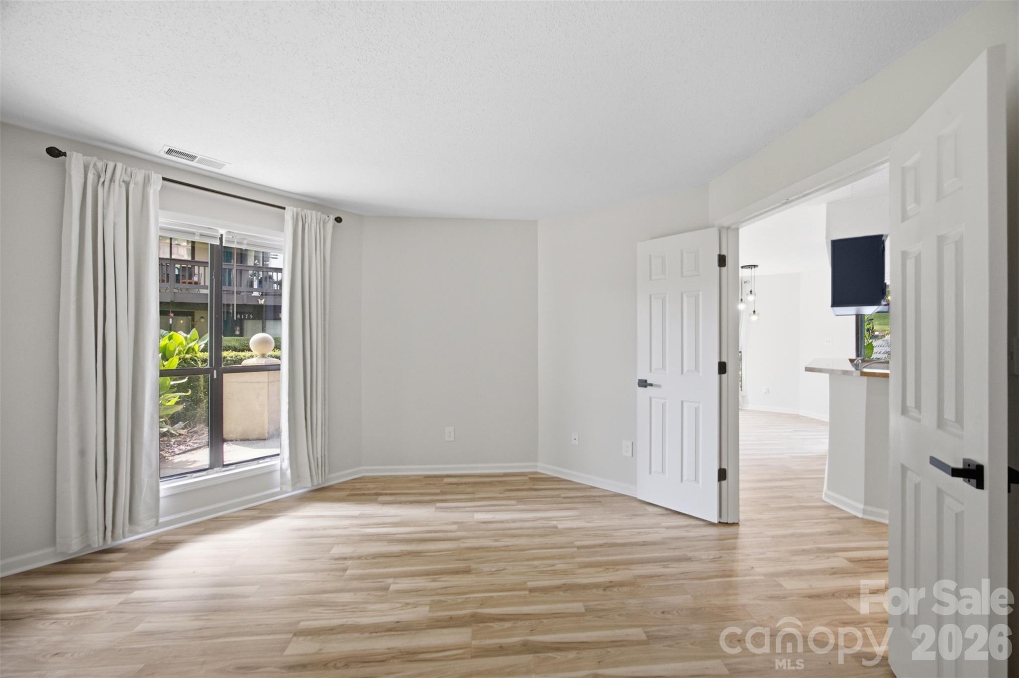 8157 Cedar Glen Drive — Charlotte