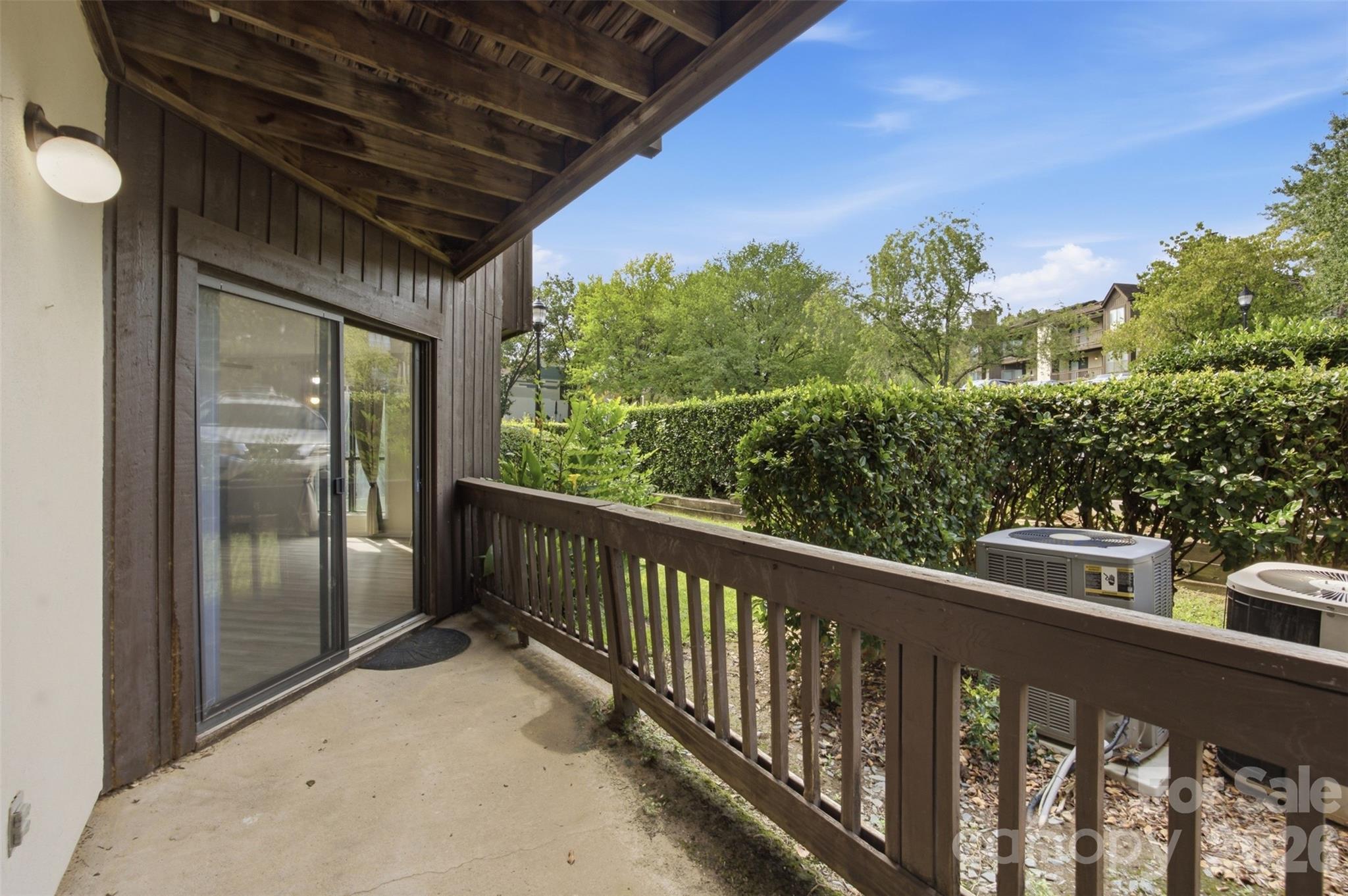8157 Cedar Glen Drive — Charlotte