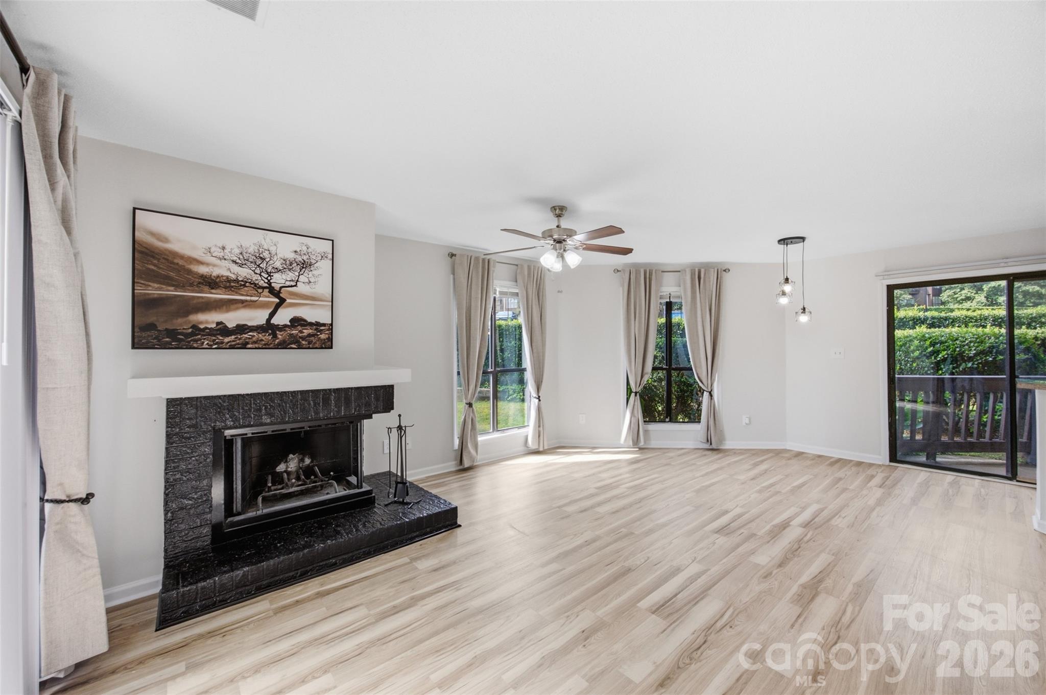 8157 Cedar Glen Drive — Charlotte