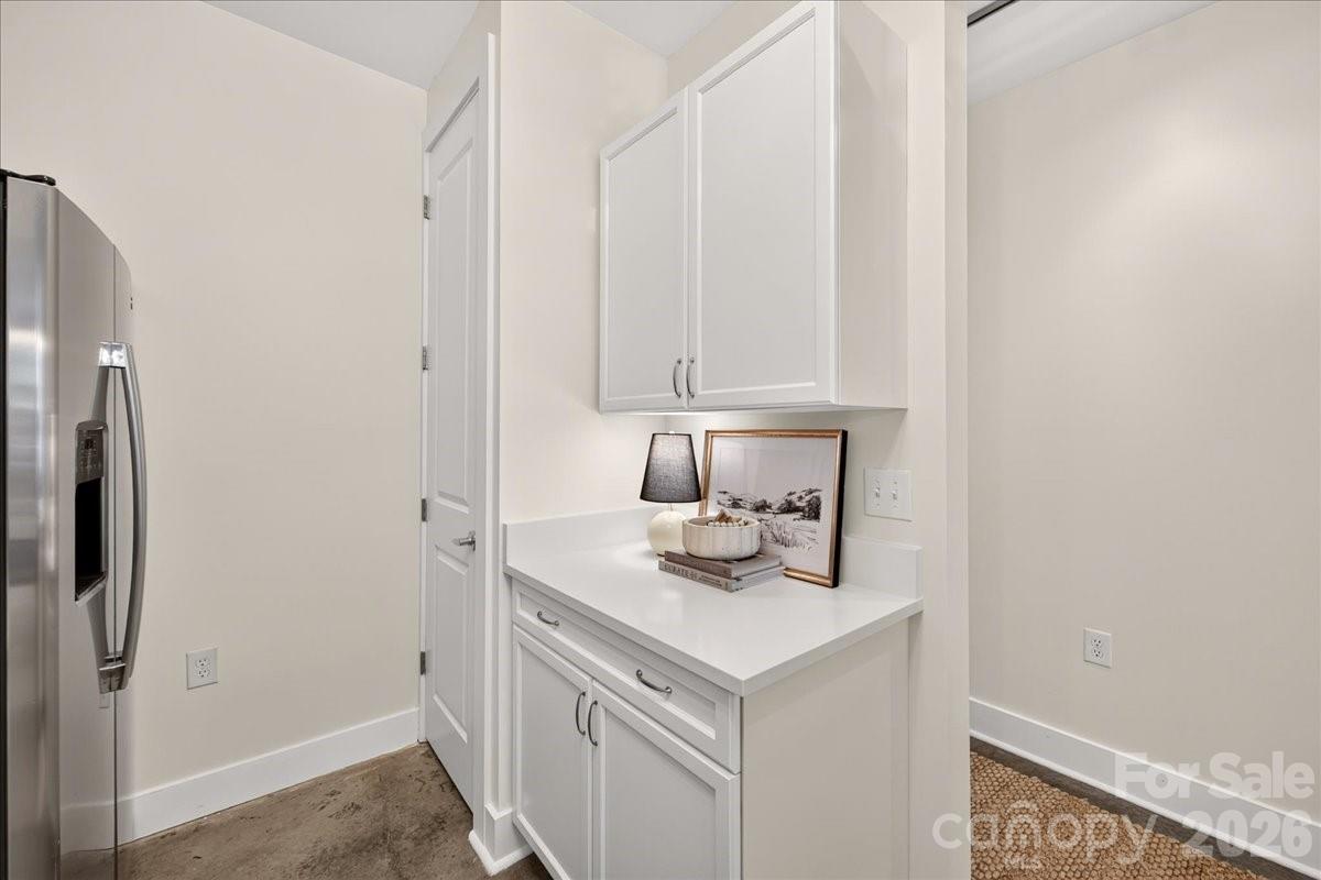 1101 W 1st Street — Charlotte