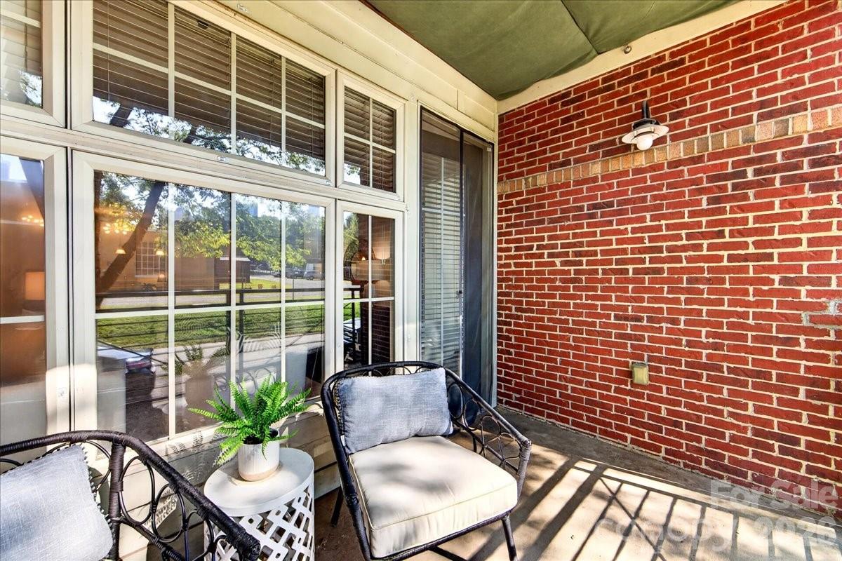 1101 W 1st Street — Charlotte