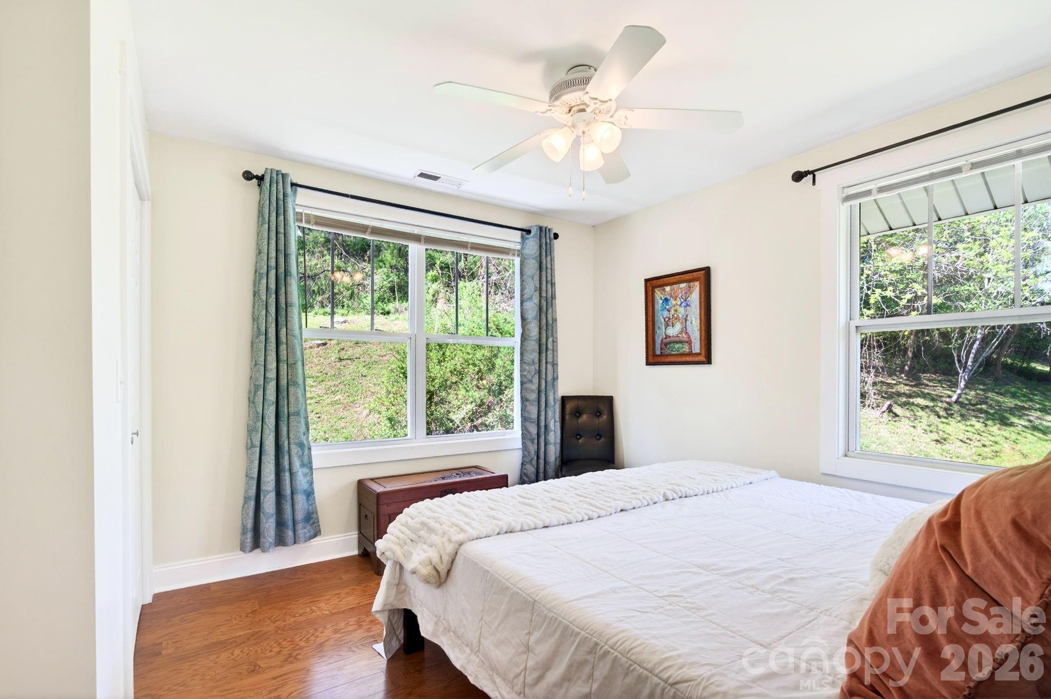26 Macdougall Lane — Weaverville