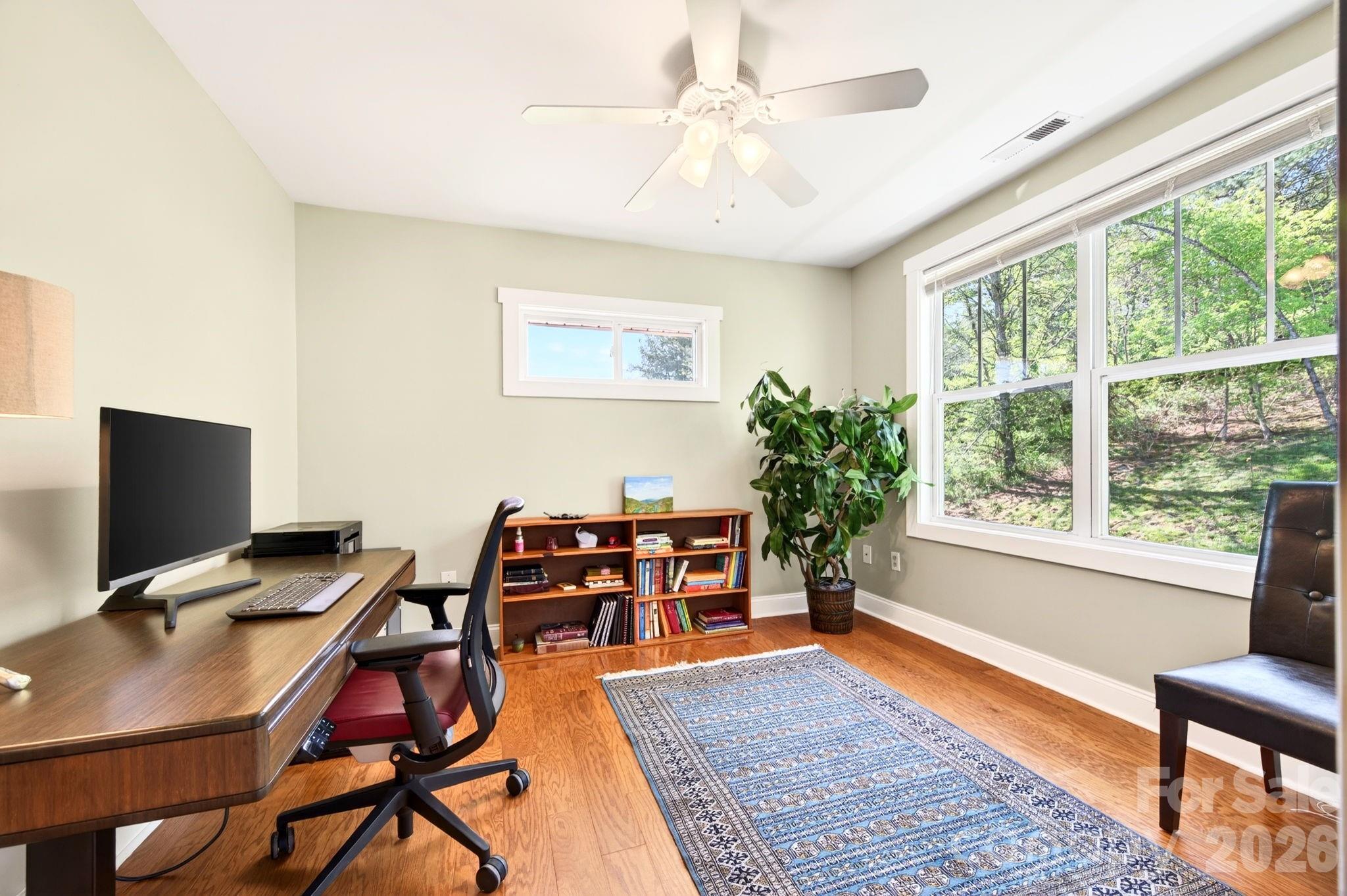 26 Macdougall Lane — Weaverville