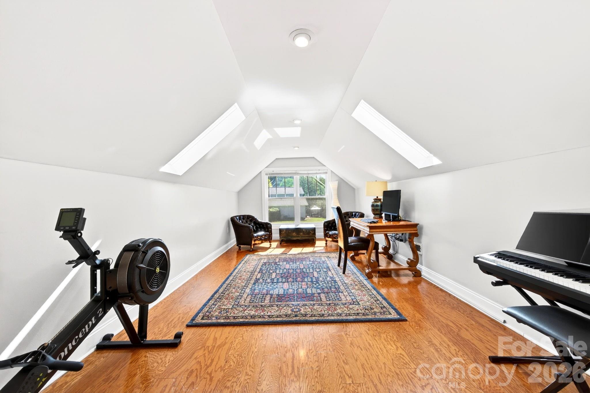 26 Macdougall Lane — Weaverville