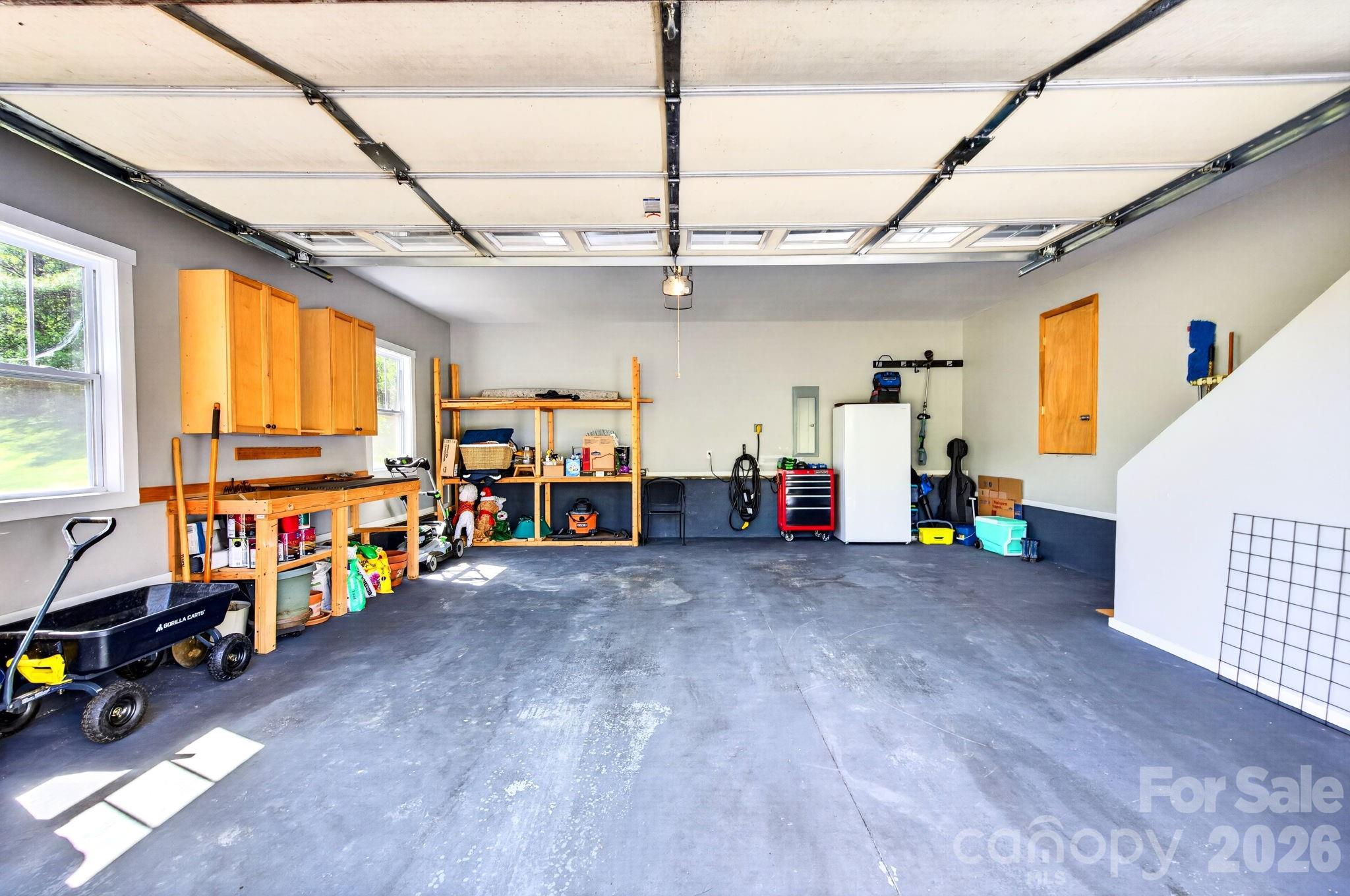 26 Macdougall Lane — Weaverville