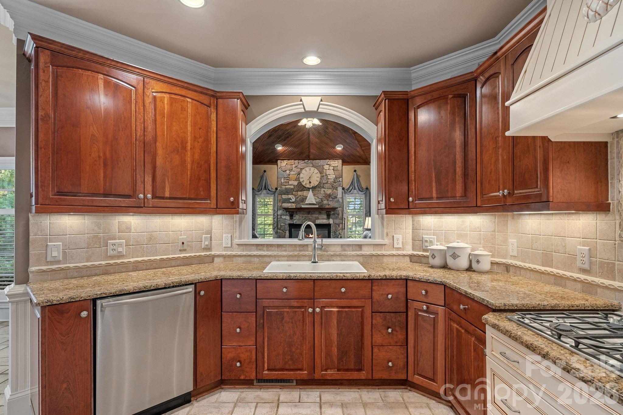 18350 Invergordon Lane — Cornelius