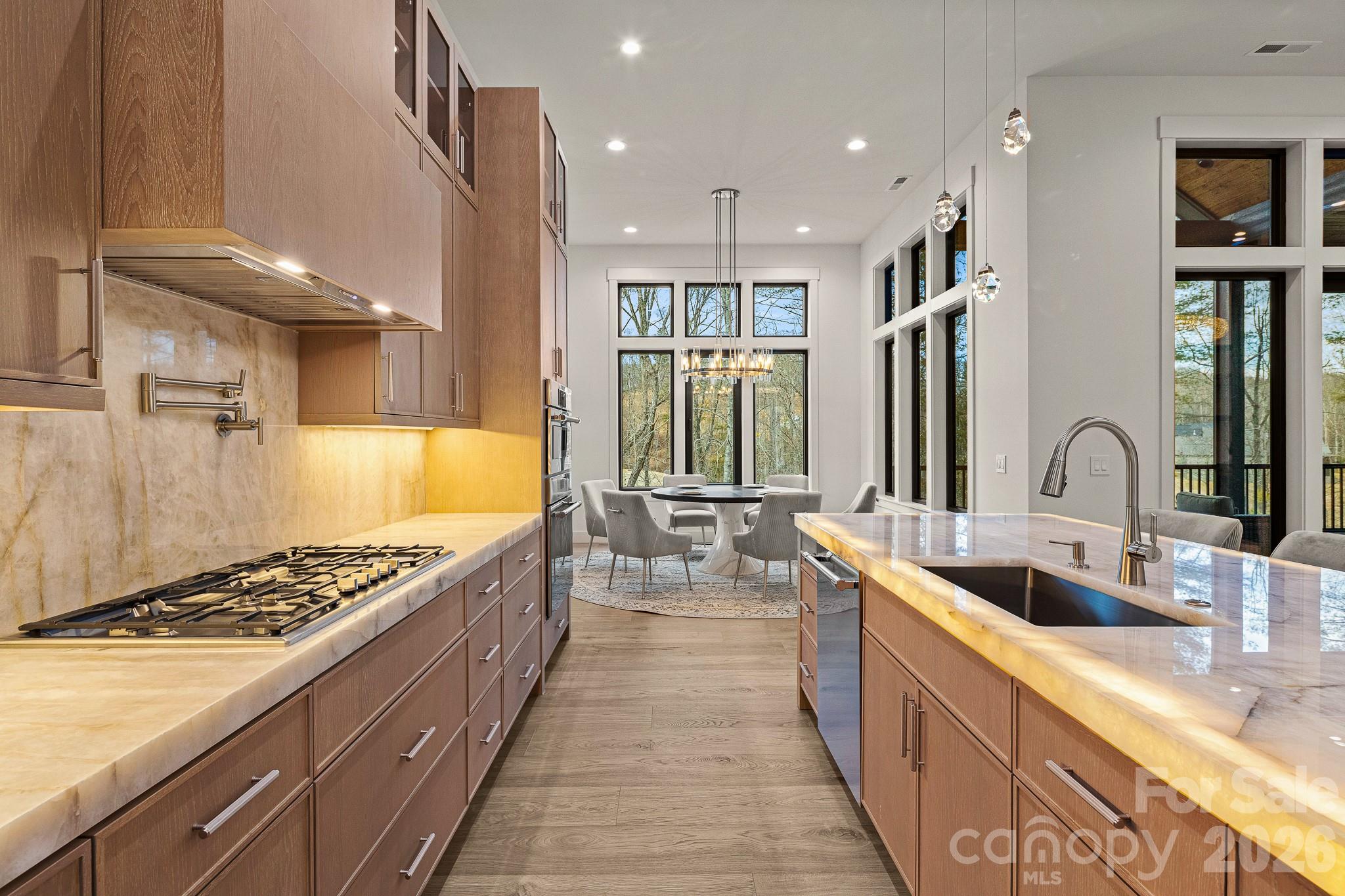 723 Ascension Valley #27 — Horse Shoe