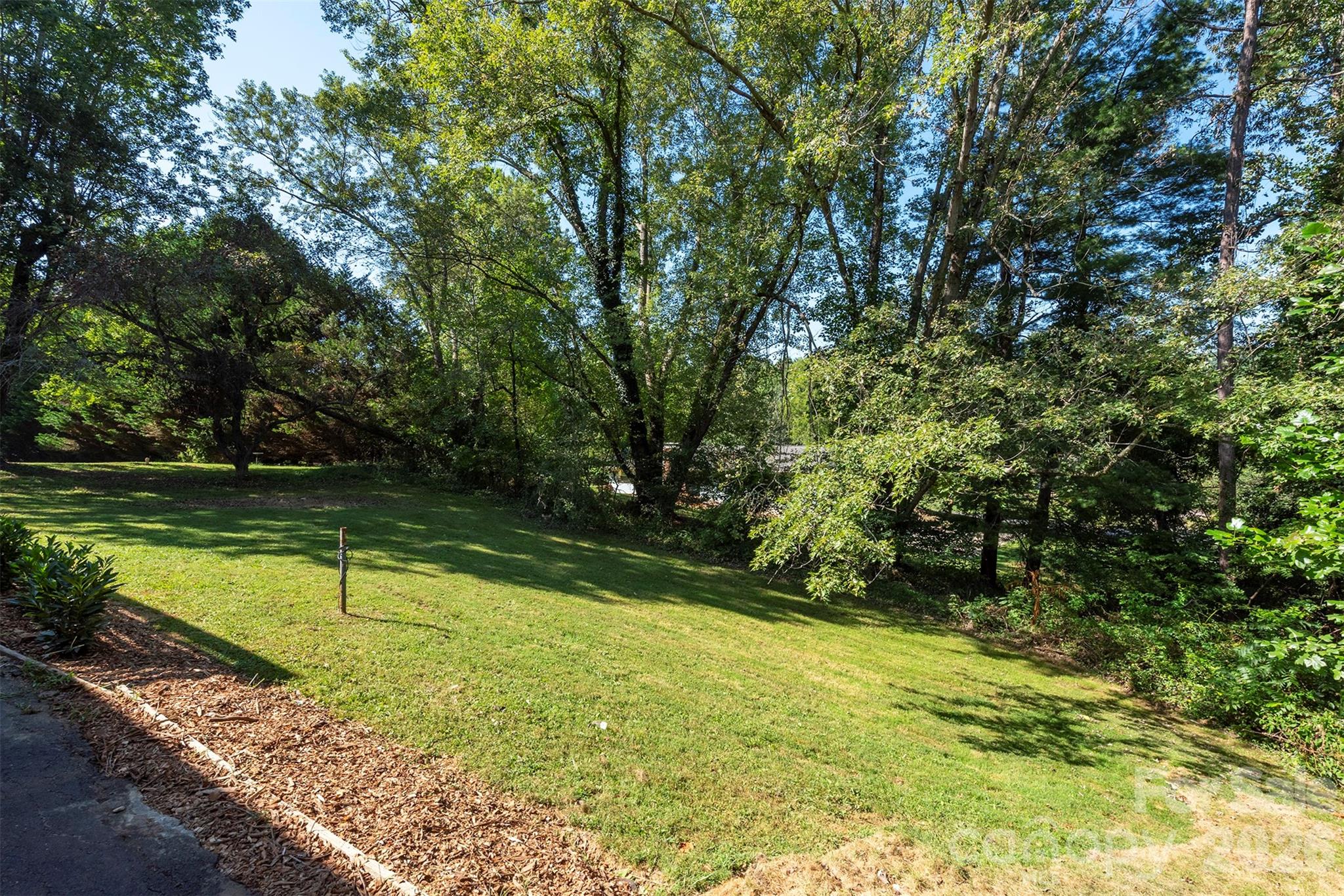 68 Sun Valley Drive — Alexander