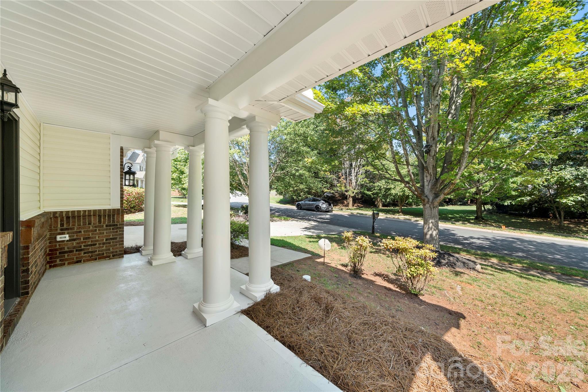 10925 Rousay Road — Charlotte