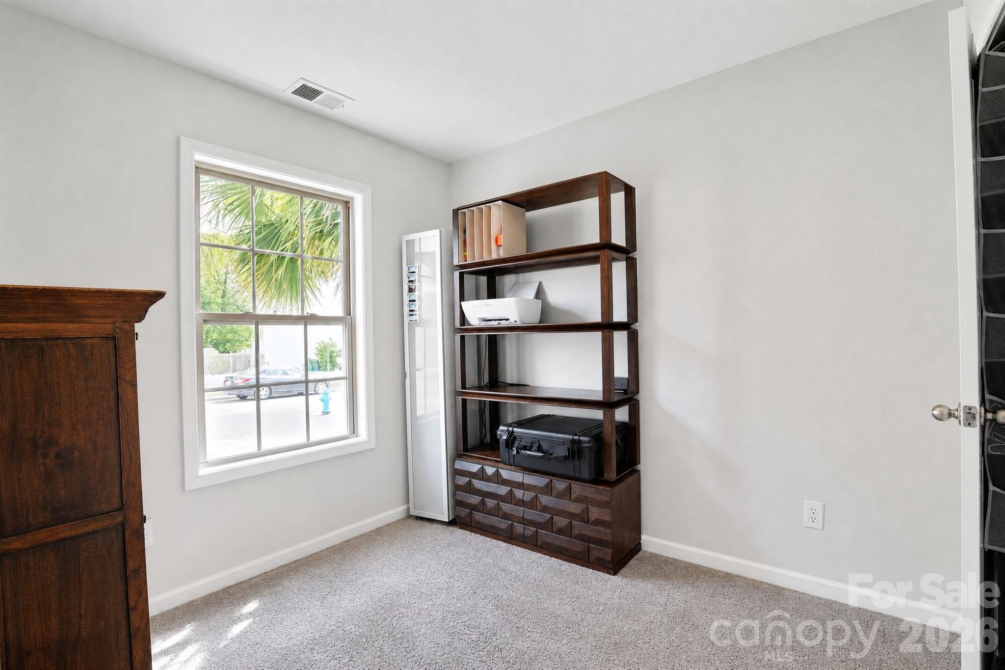 612 Colony Lakes Drive — Lexington