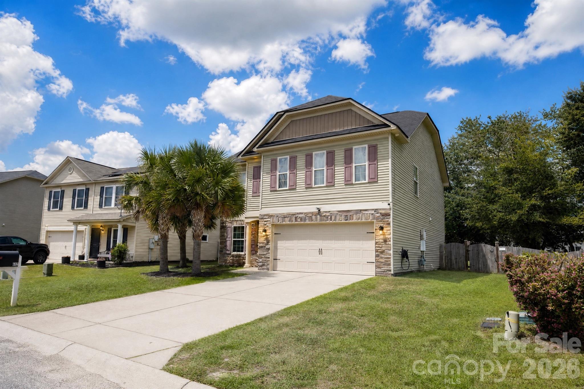 612 Colony Lakes Drive — Lexington