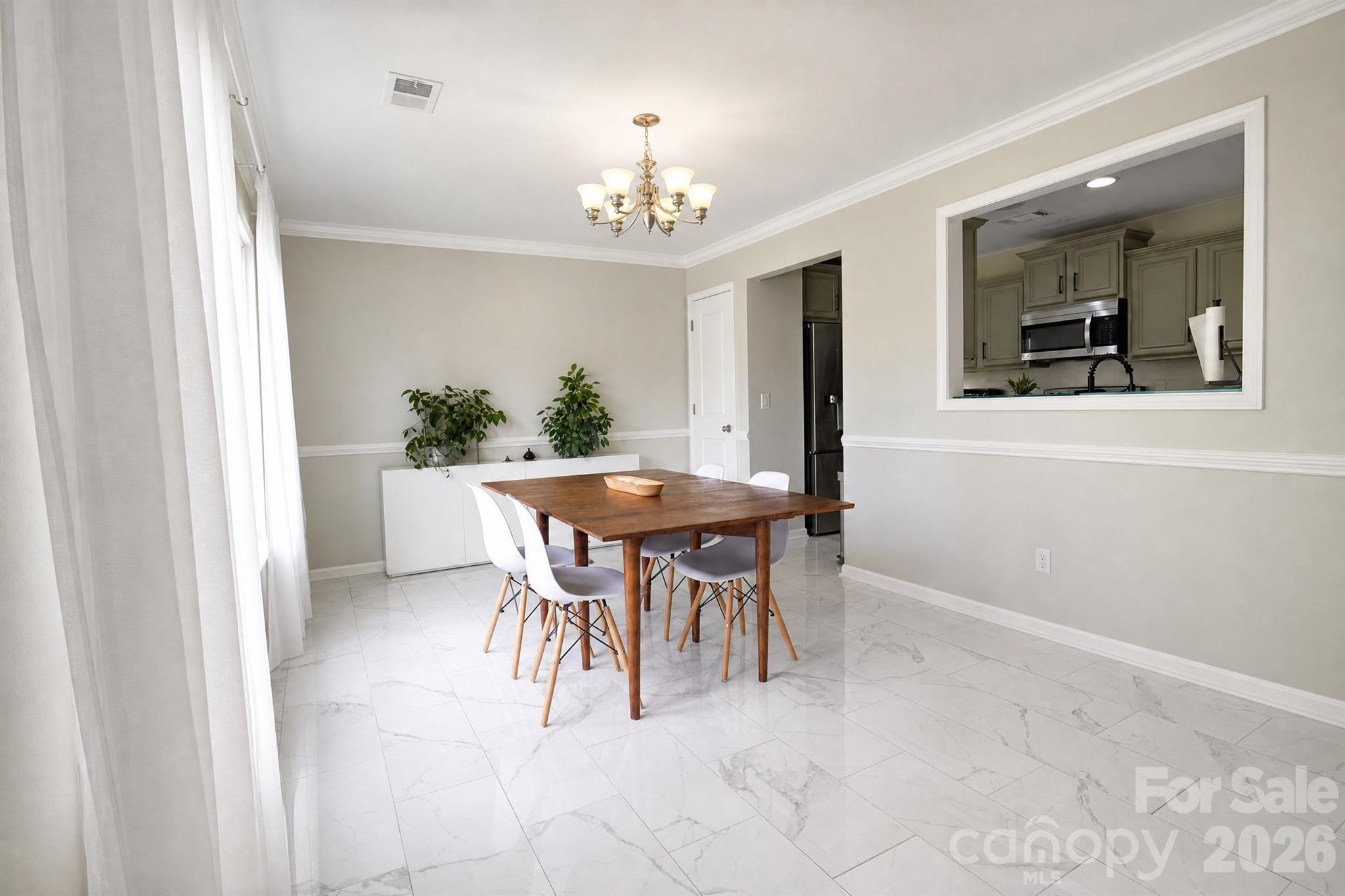 612 Colony Lakes Drive — Lexington