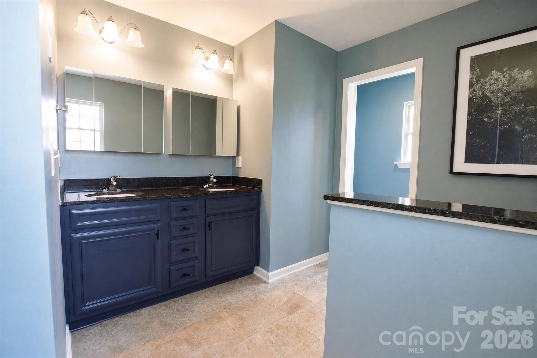 612 Colony Lakes Drive — Lexington