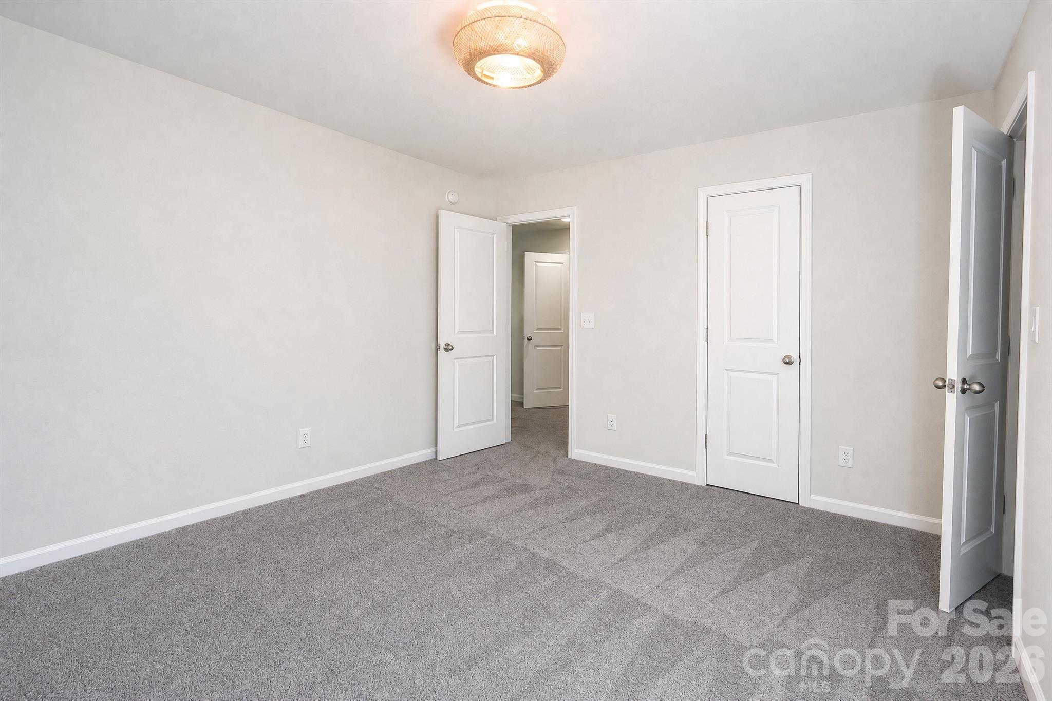 612 Colony Lakes Drive — Lexington