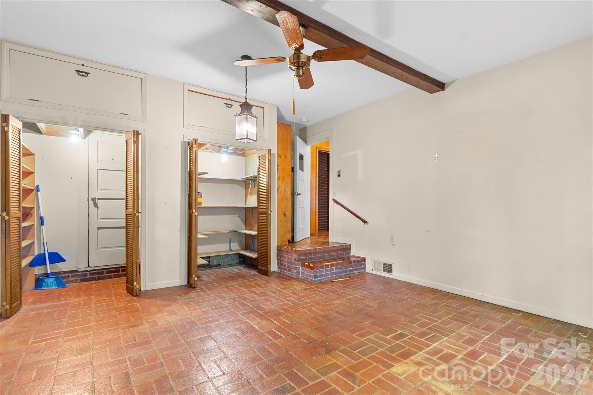 386 Broad Street #0006 & 11 — Denton