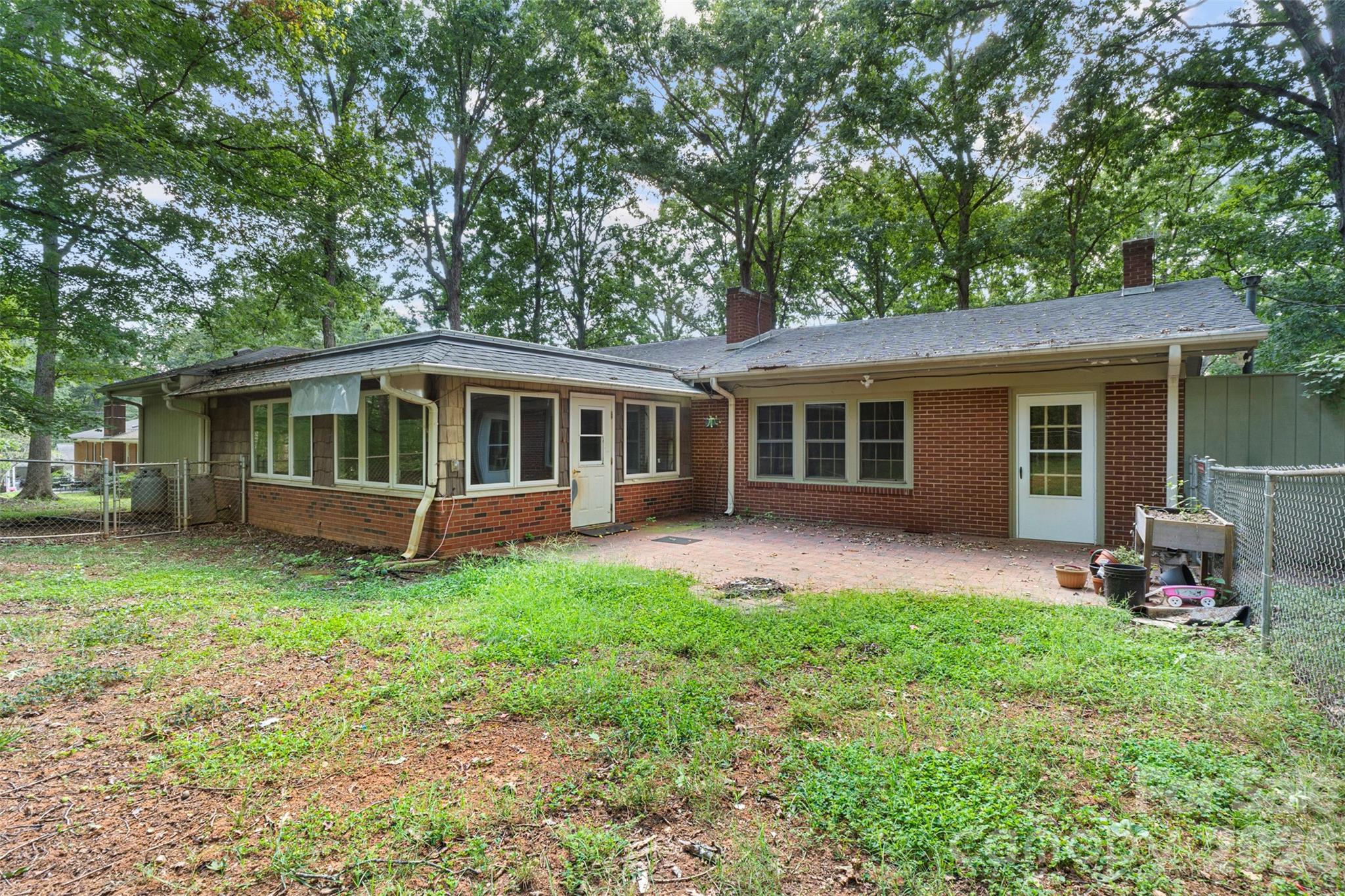 386 Broad Street #0006 & 11 — Denton