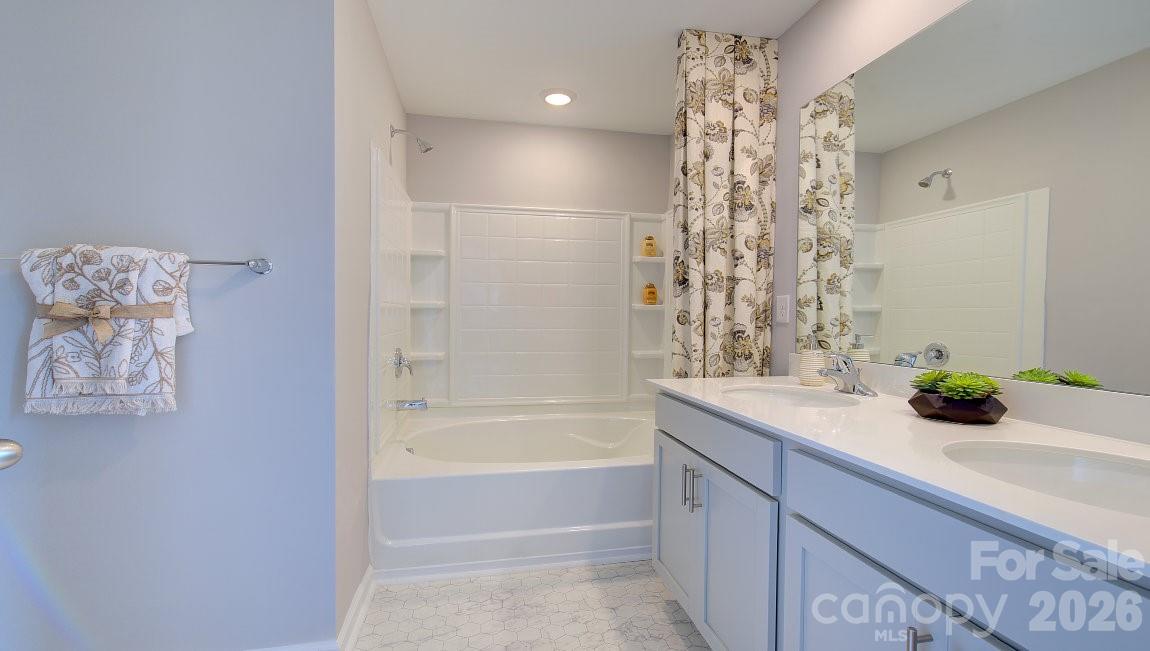 220 Hyder Ridge Road — Asheville