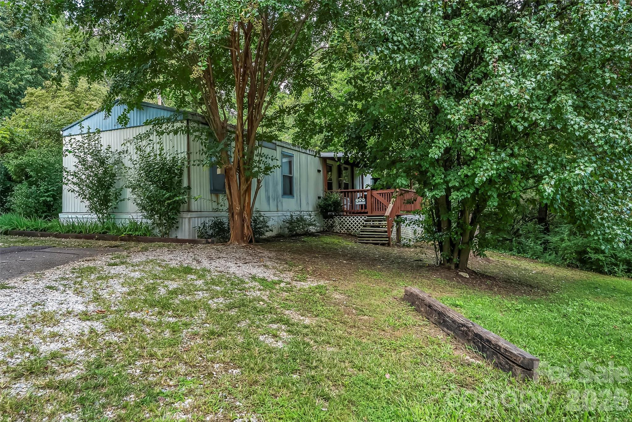 230 JOHNSON HOLLOW Road W — Marion