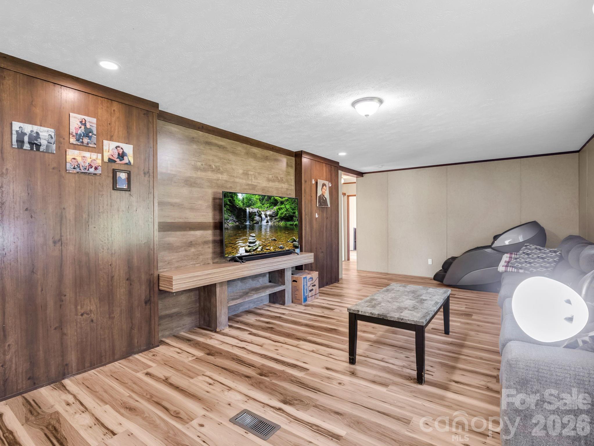 168 Gun Club Road — Bostic