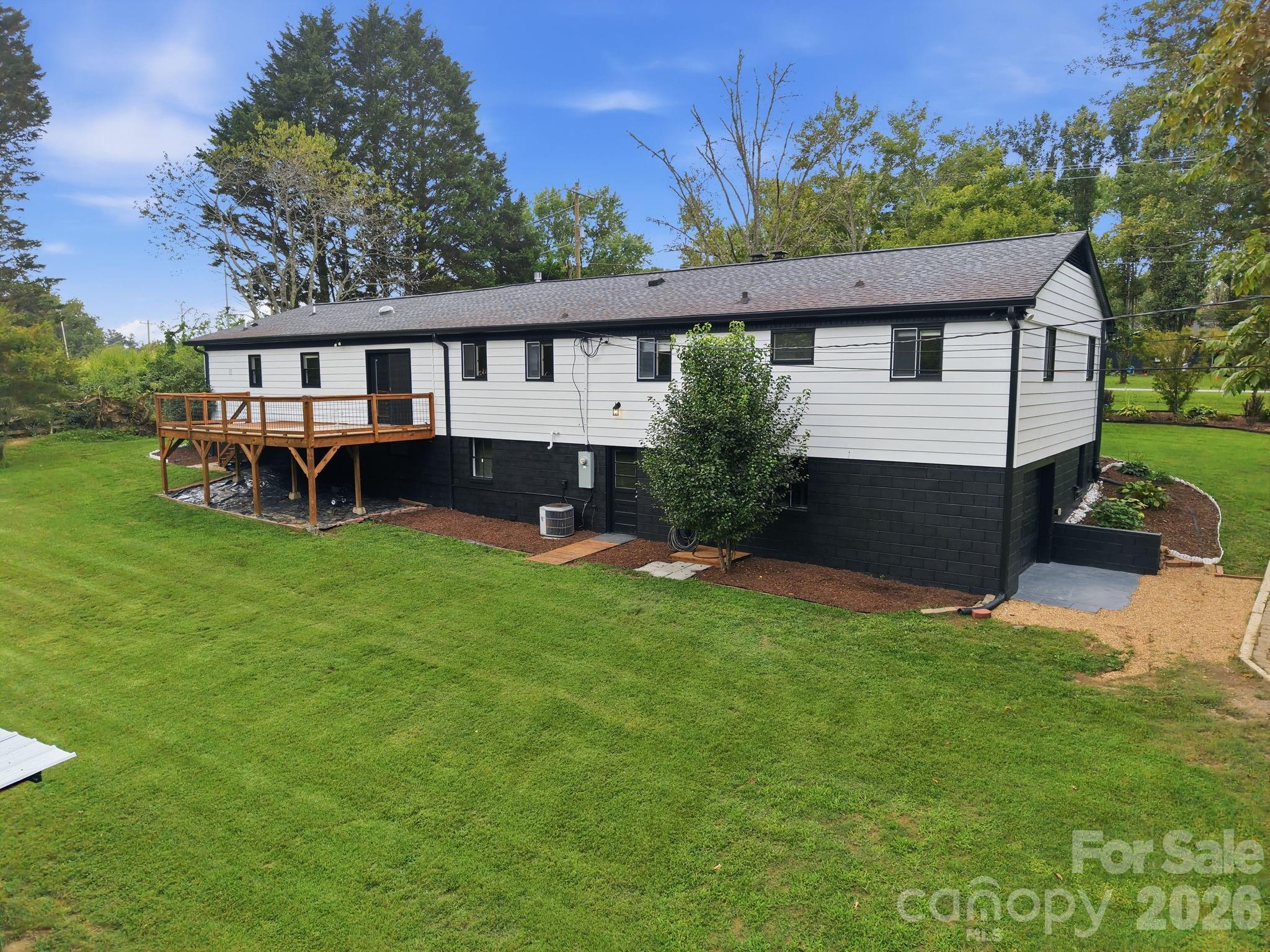 364 Pace Road — Hendersonville