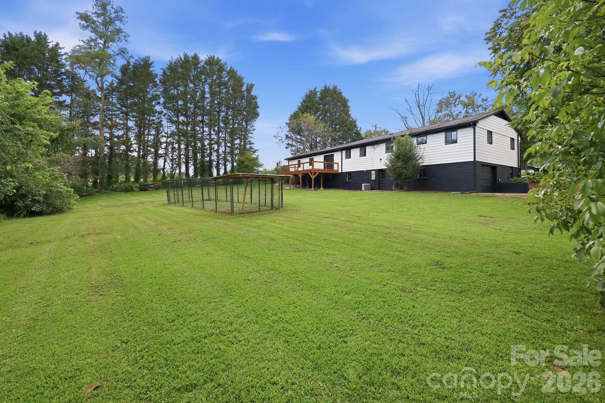 364 Pace Road — Hendersonville