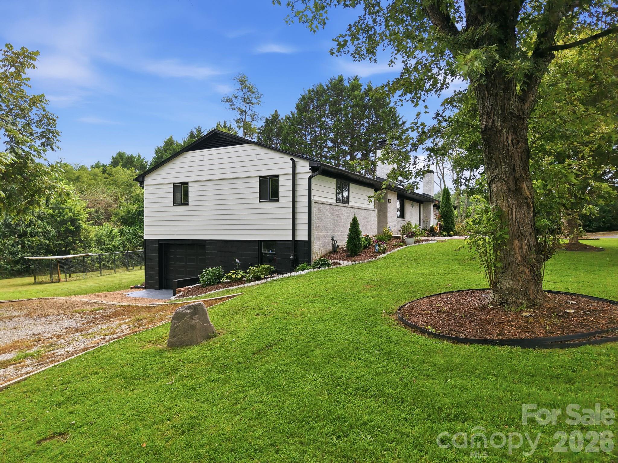 364 Pace Road — Hendersonville