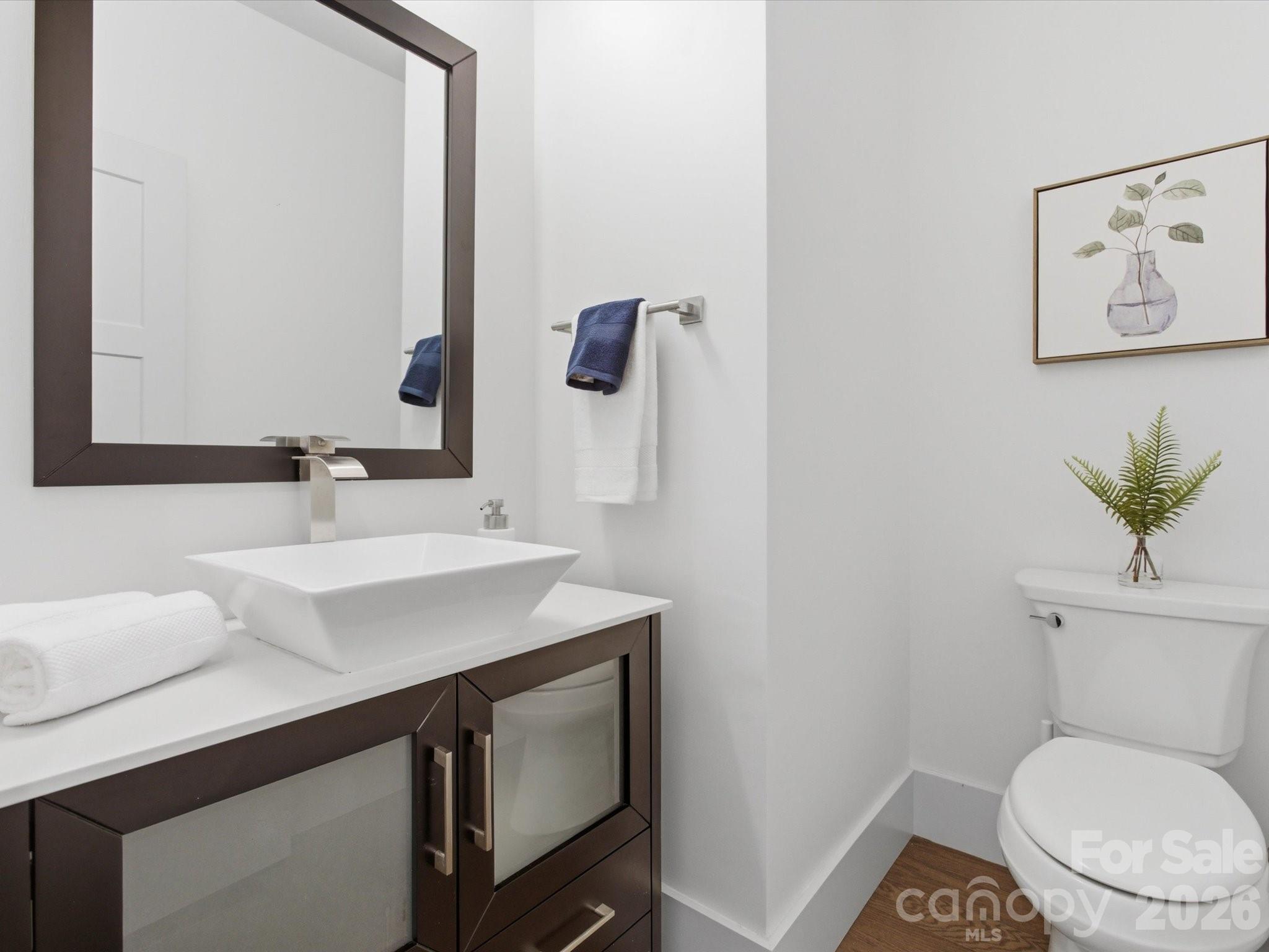129 S Gardner Avenue — Charlotte