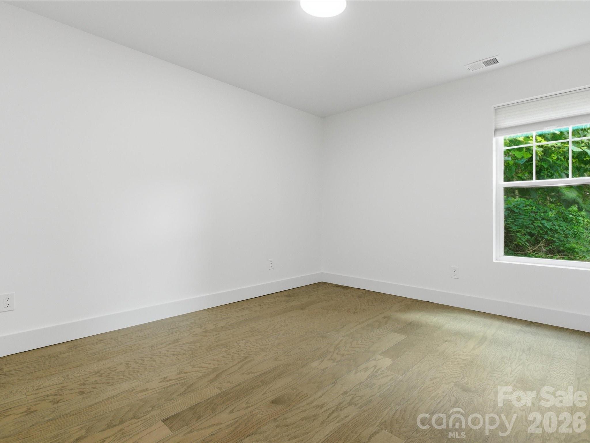 129 S Gardner Avenue — Charlotte