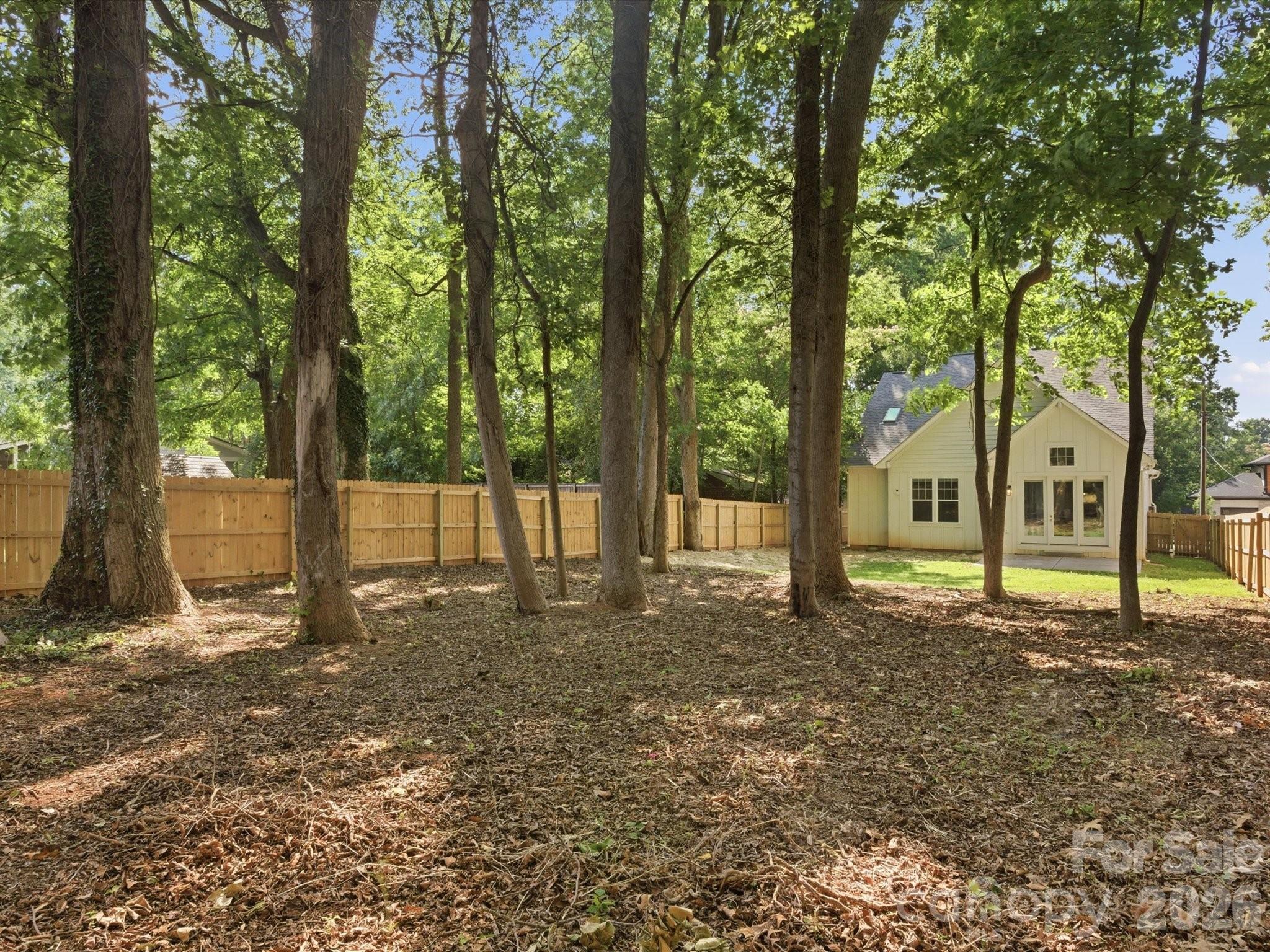 129 S Gardner Avenue — Charlotte